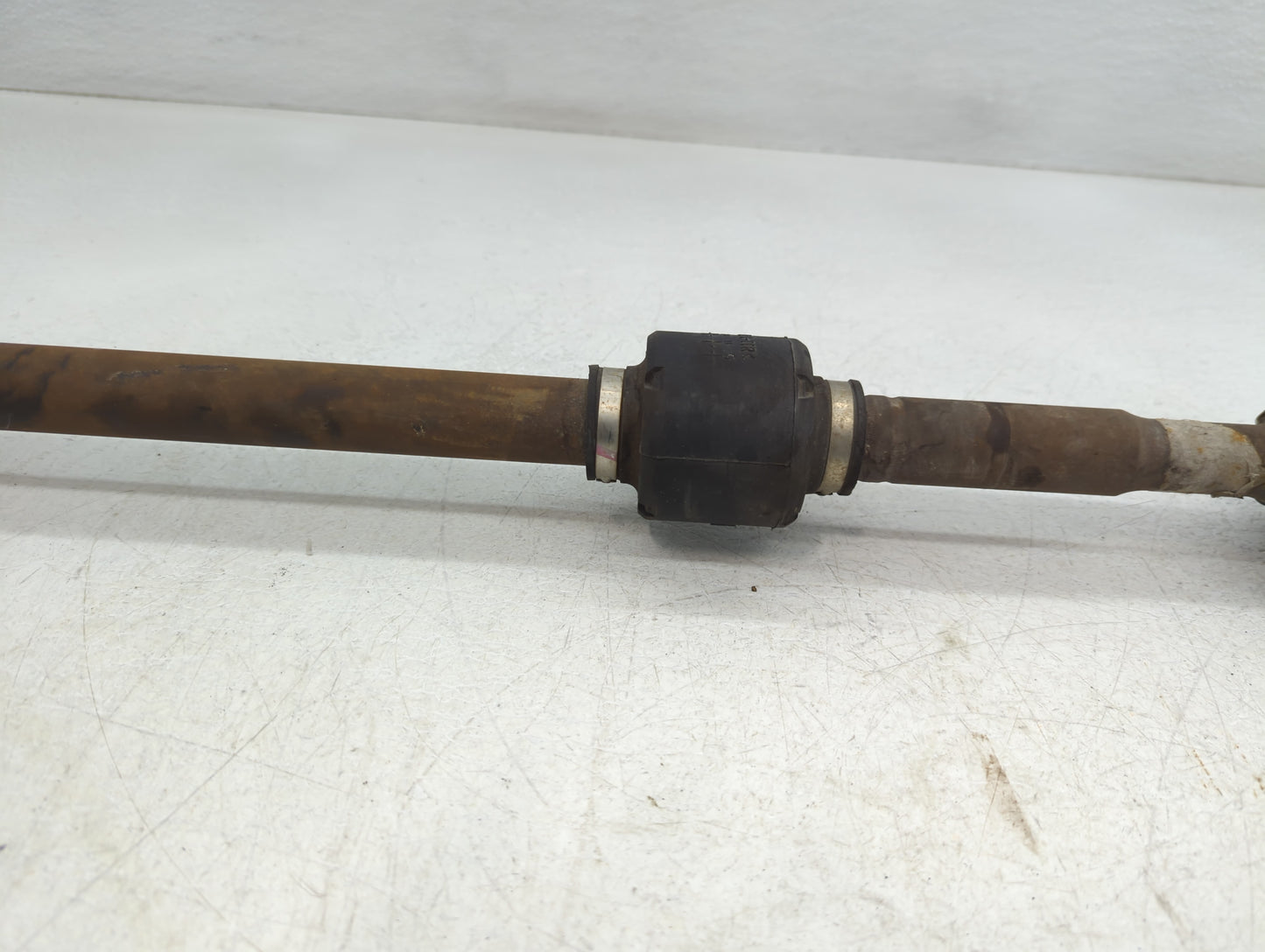 2011-2016 Hyundai Elantra Axle Shaft Front Passenger Cv C/v - Oemusedautoparts1.com