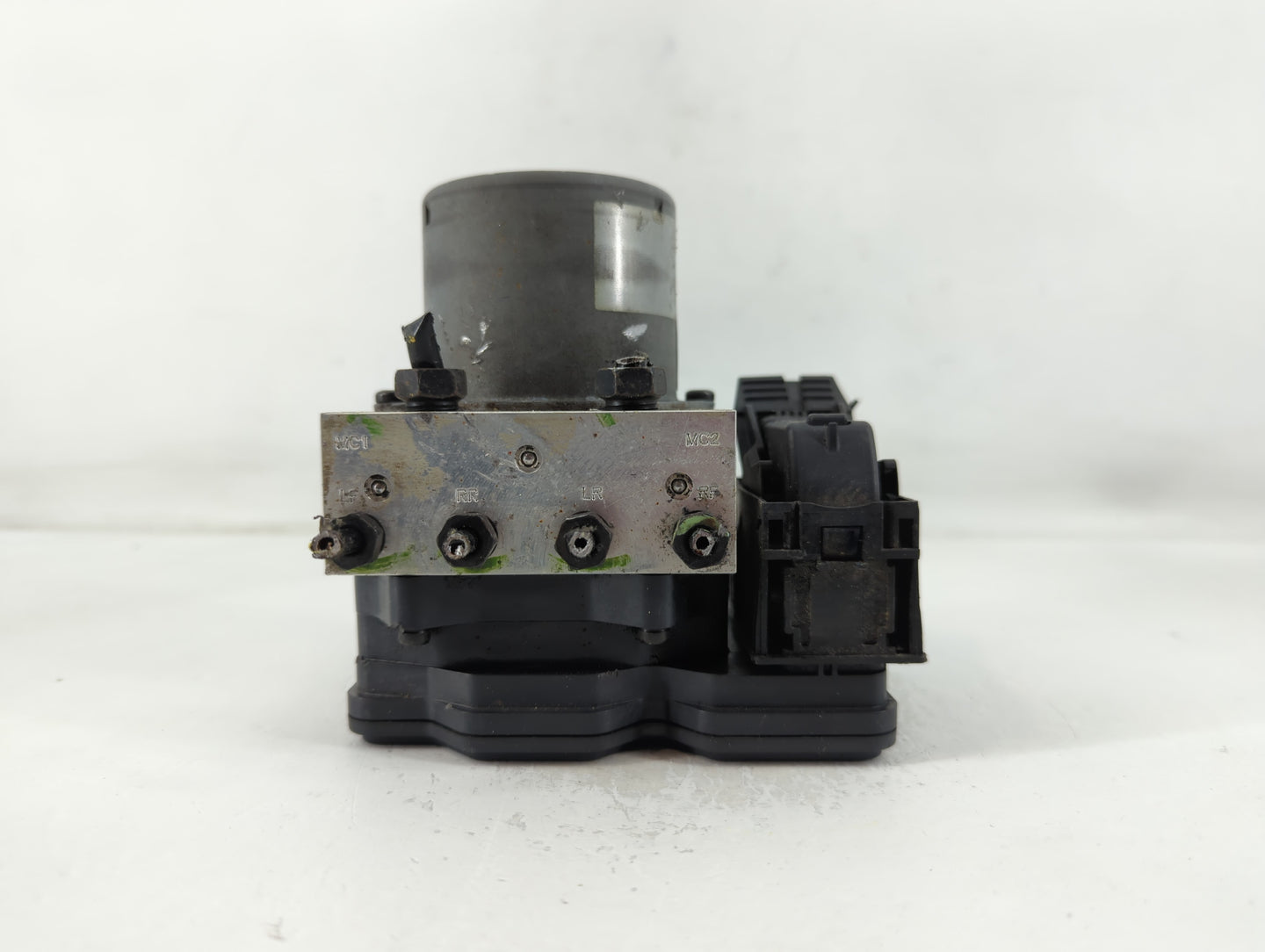 2014-2016 Hyundai Elantra ABS Pump Control Module Replacement P/N:BE6003G510 Fits Fits 2014 2015 2016 OEM Used Auto Parts - 