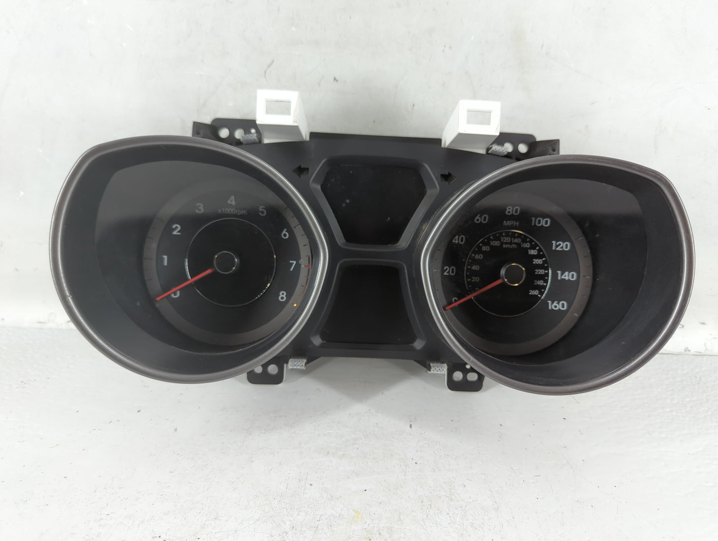 2014-2016 Hyundai Elantra Instrument Cluster Speedometer Gauges P/N:94004-3Y010 Fits Fits 2014 2015 2016 OEM Used Auto Parts
