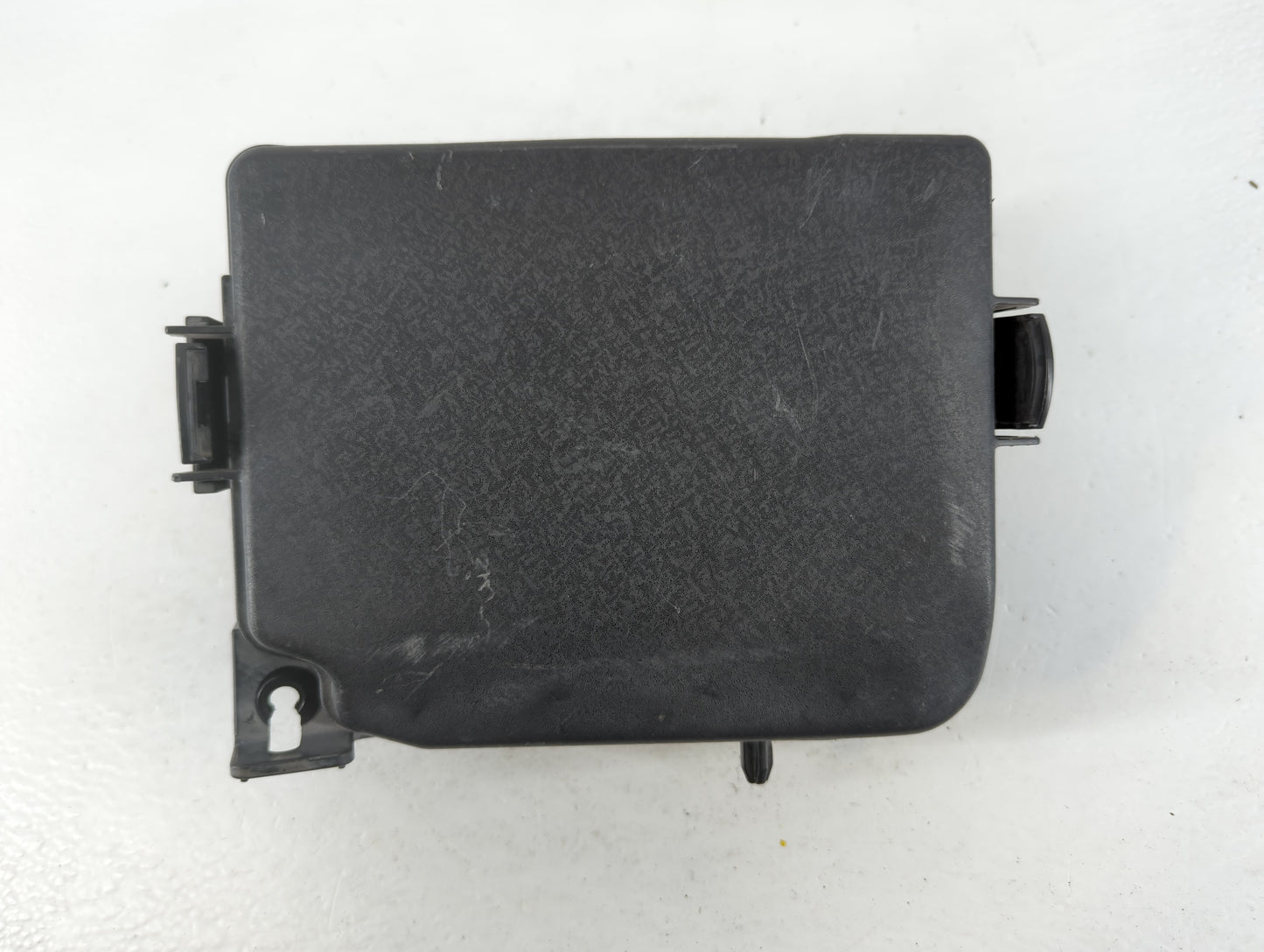2014-2016 Hyundai Elantra Fusebox Fuse Box Panel Relay Module P/N:91951-3X710 Fits Fits 2014 2015 2016 OEM Used Auto Parts -
