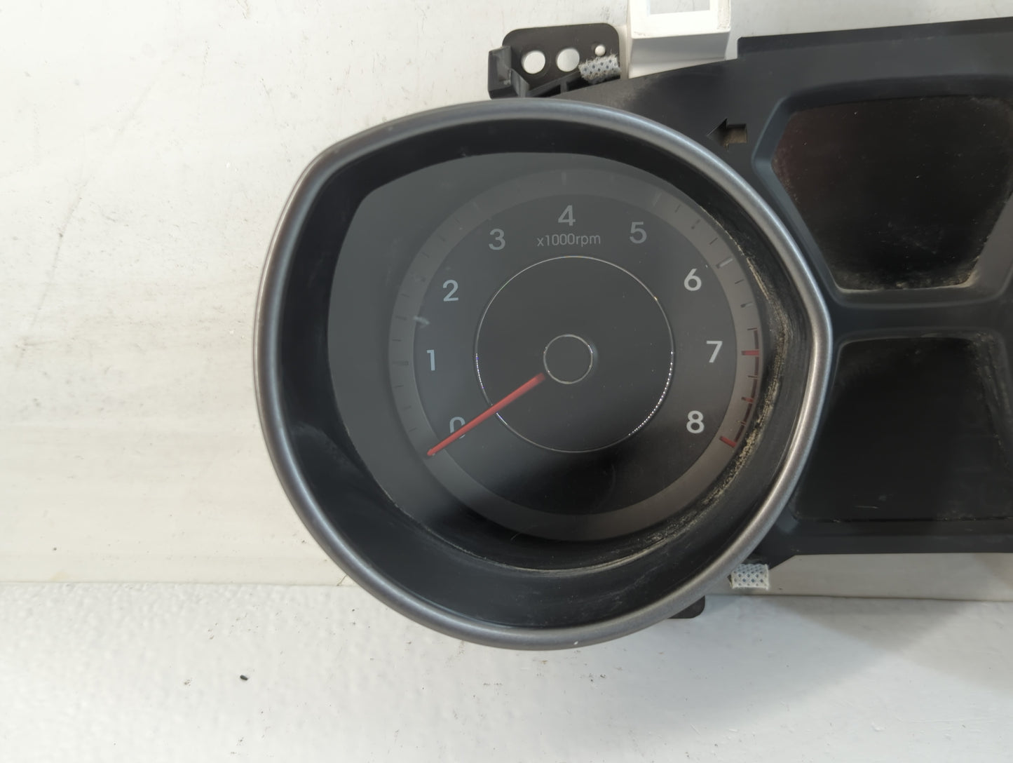 2013-2015 Hyundai Elantra Instrument Cluster Speedometer Gauges P/N:4001069225 94004-3Y010 Fits Fits 2013 2014 2015 OEM Used