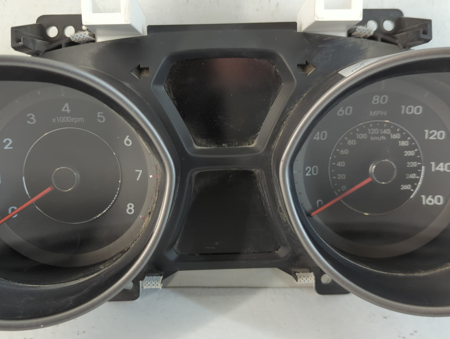 2013-2015 Hyundai Elantra Instrument Cluster Speedometer Gauges P/N:4001069225 94004-3Y010 Fits Fits 2013 2014 2015 OEM Used