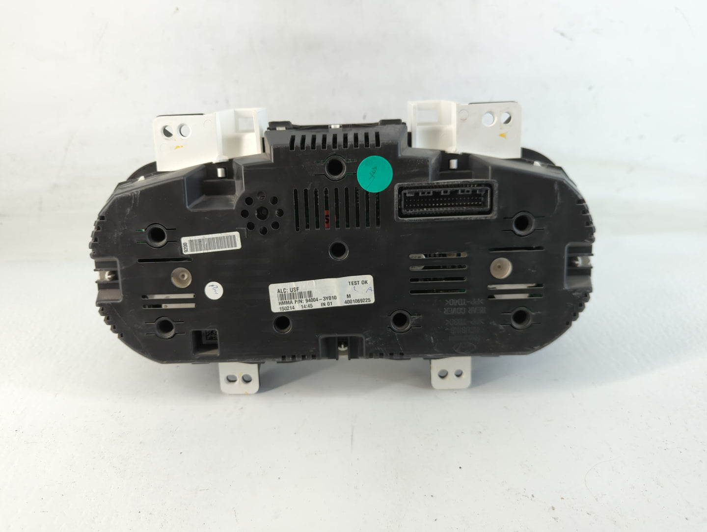2013-2015 Hyundai Elantra Instrument Cluster Speedometer Gauges P/N:4001069225 94004-3Y010 Fits Fits 2013 2014 2015 OEM Used