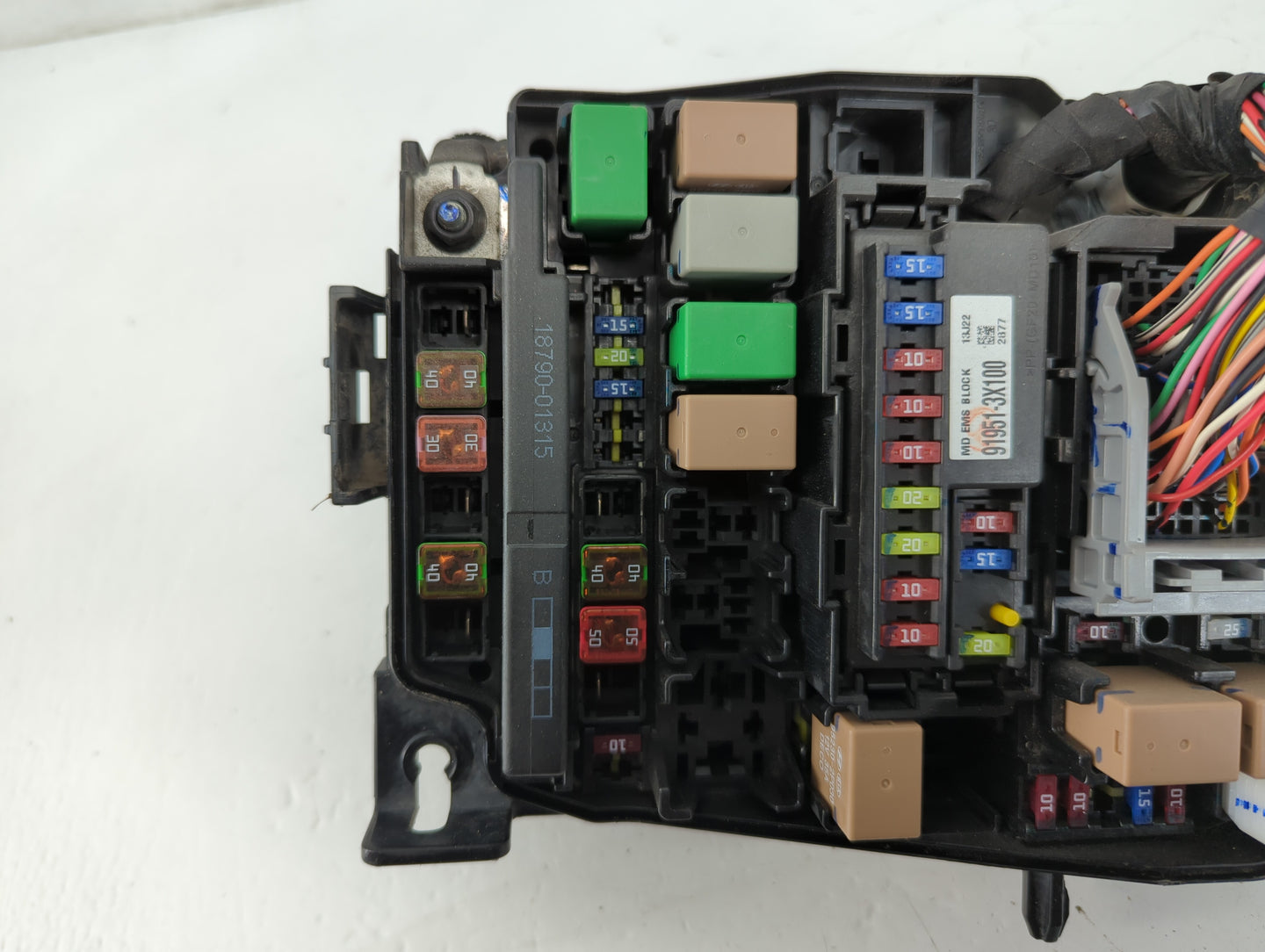 2014-2016 Hyundai Elantra Fusebox Fuse Box Panel Relay Module P/N:91951-3X710 Fits Fits 2014 2015 2016 OEM Used Auto Parts -