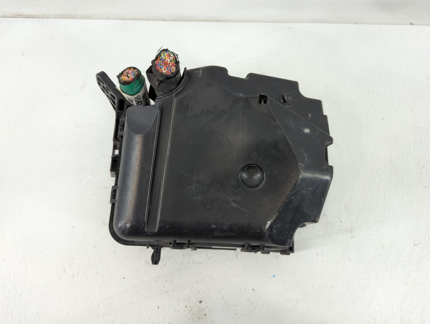 2014-2016 Hyundai Elantra Fusebox Fuse Box Panel Relay Module P/N:91951-3X710 Fits Fits 2014 2015 2016 OEM Used Auto Parts -