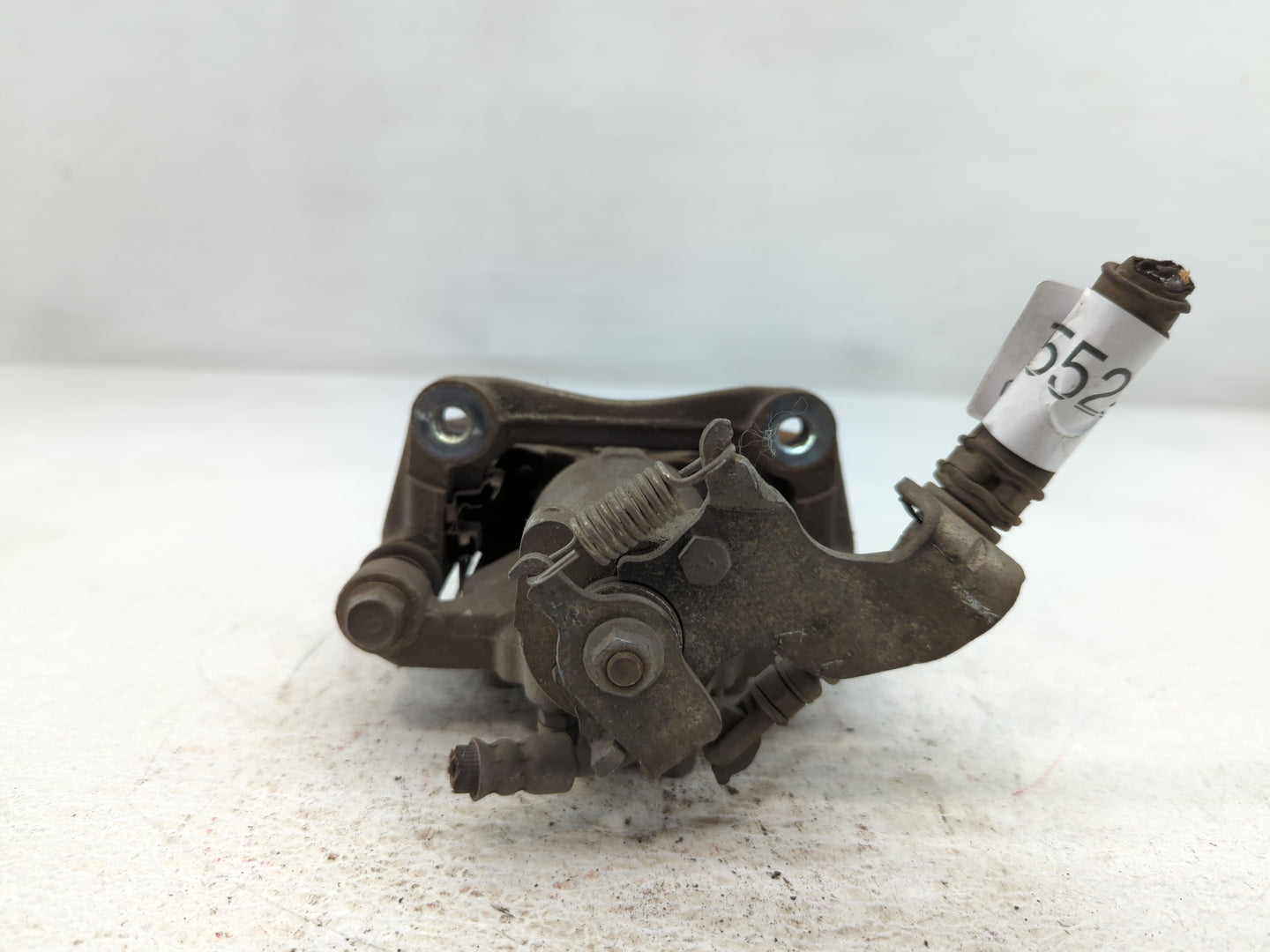 Hyundai Elantra Front Driver Left Brake Caliper - Oemusedautoparts1.com