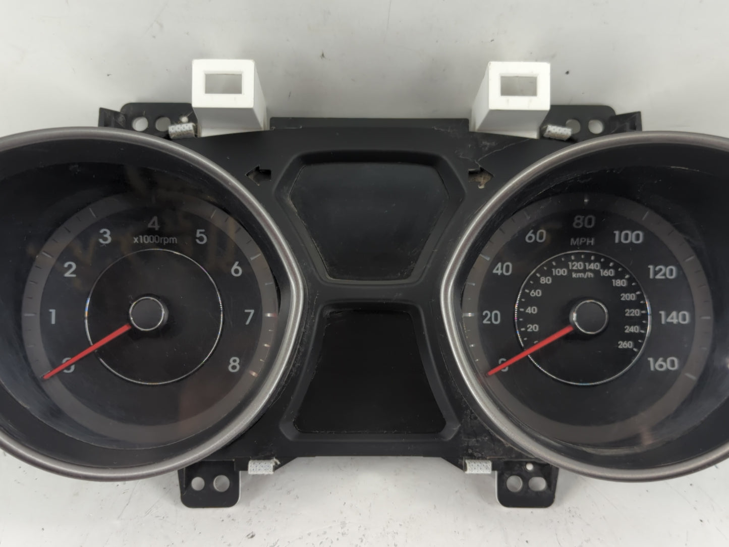 2014-2016 Hyundai Elantra Instrument Cluster Speedometer Gauges P/N:94004-3Y010 Fits Fits 2014 2015 2016 OEM Used Auto Parts