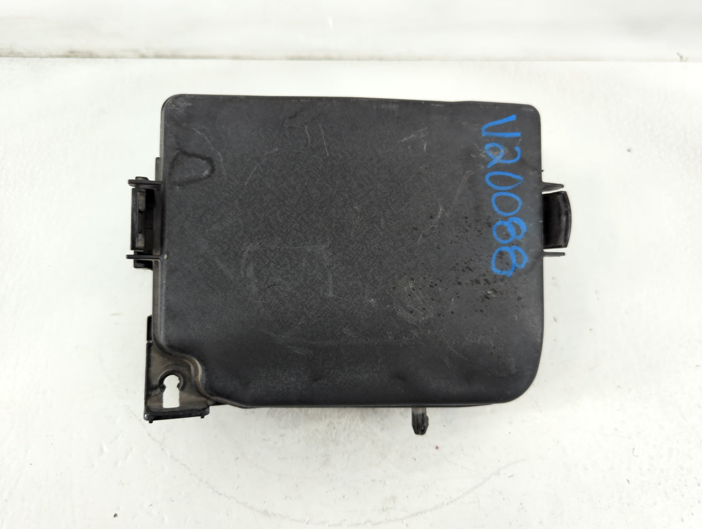 2014-2016 Hyundai Elantra Fusebox Fuse Box Panel Relay Module P/N:91951-3X710 Fits Fits 2014 2015 2016 OEM Used Auto Parts -