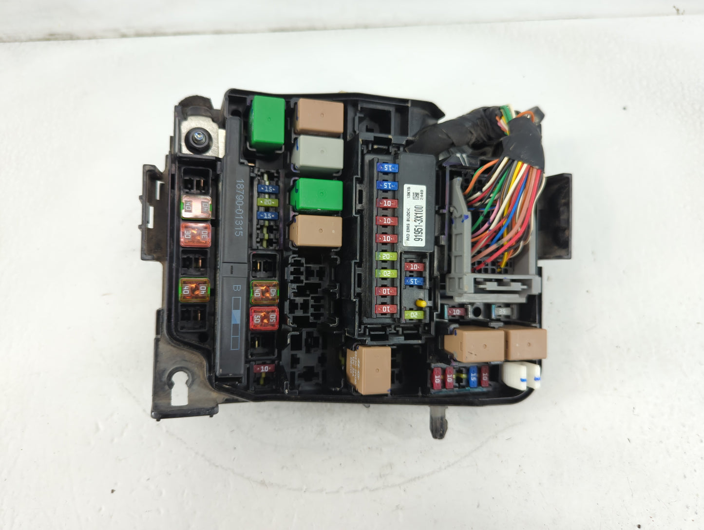 2014-2016 Hyundai Elantra Fusebox Fuse Box Panel Relay Module P/N:91951-3X710 Fits Fits 2014 2015 2016 OEM Used Auto Parts -