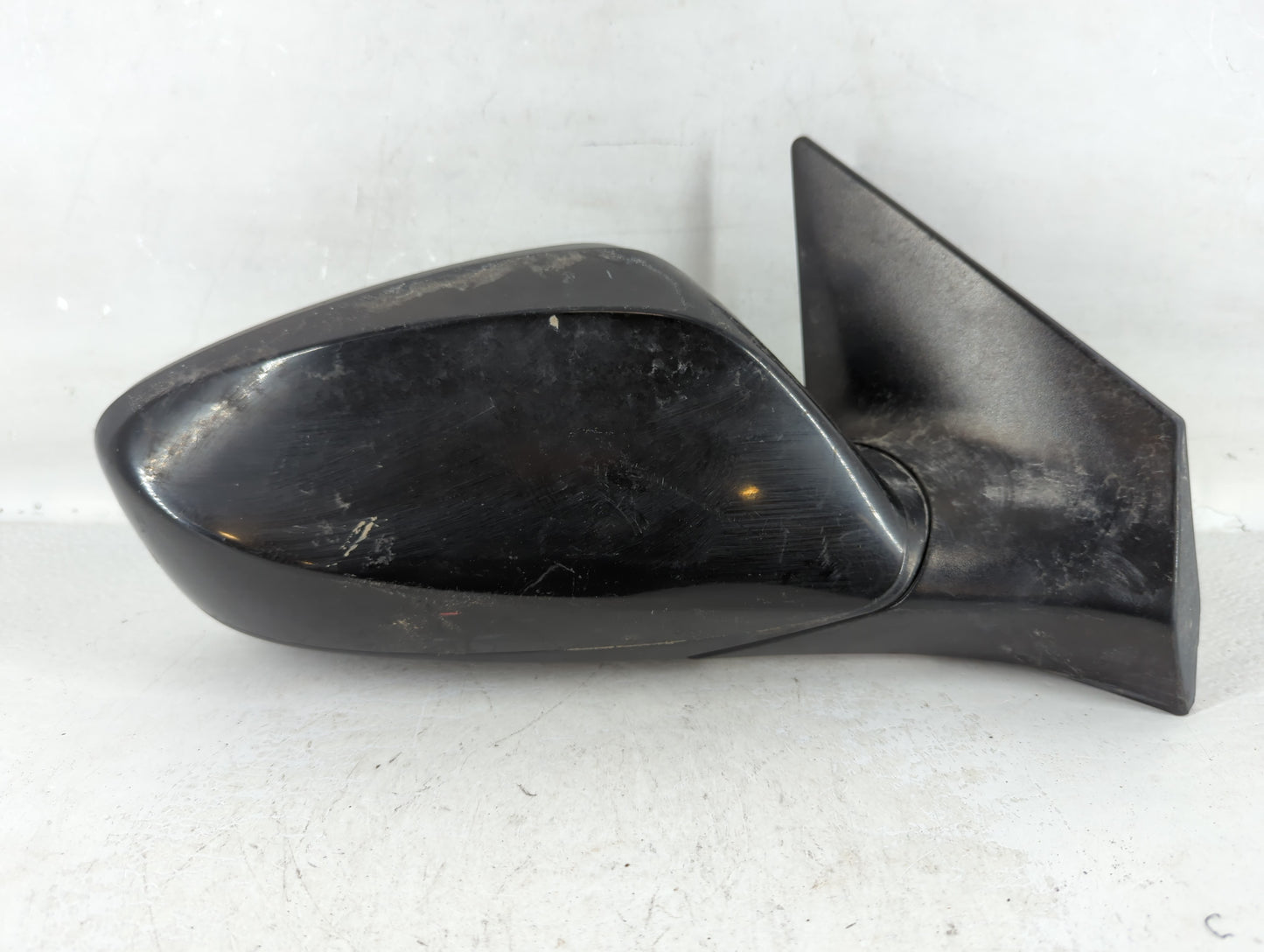 2014-2016 Hyundai Elantra Passenger Side View Mirror - Right Door Mirror OEM Used - Oemusedautoparts1.com