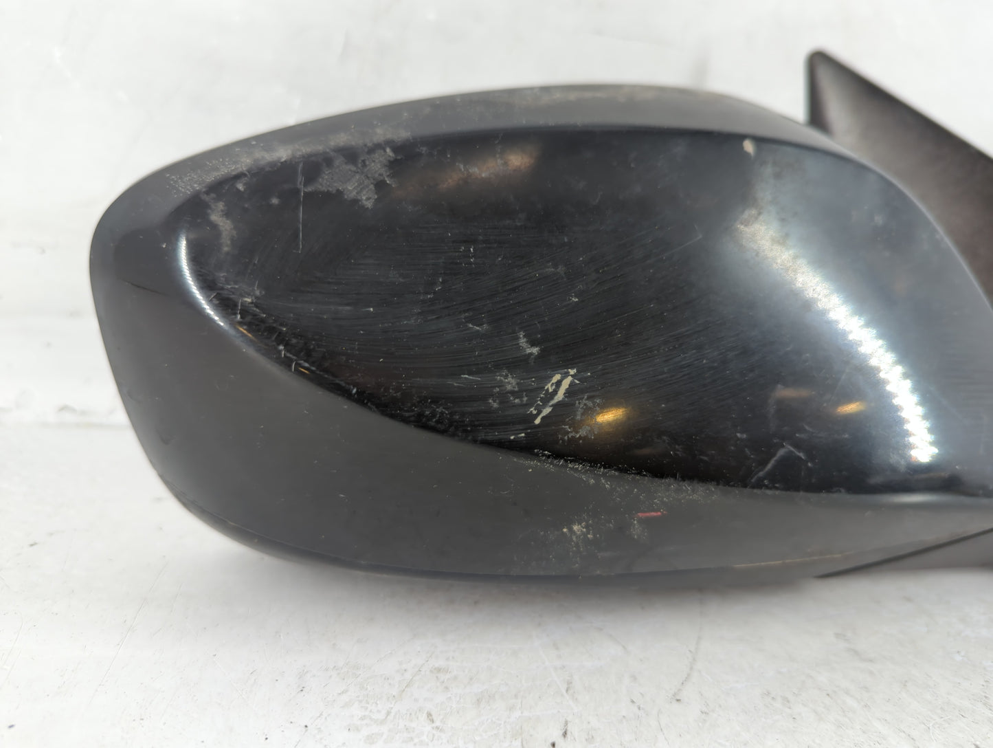 2014-2016 Hyundai Elantra Passenger Side View Mirror - Right Door Mirror OEM Used - Oemusedautoparts1.com