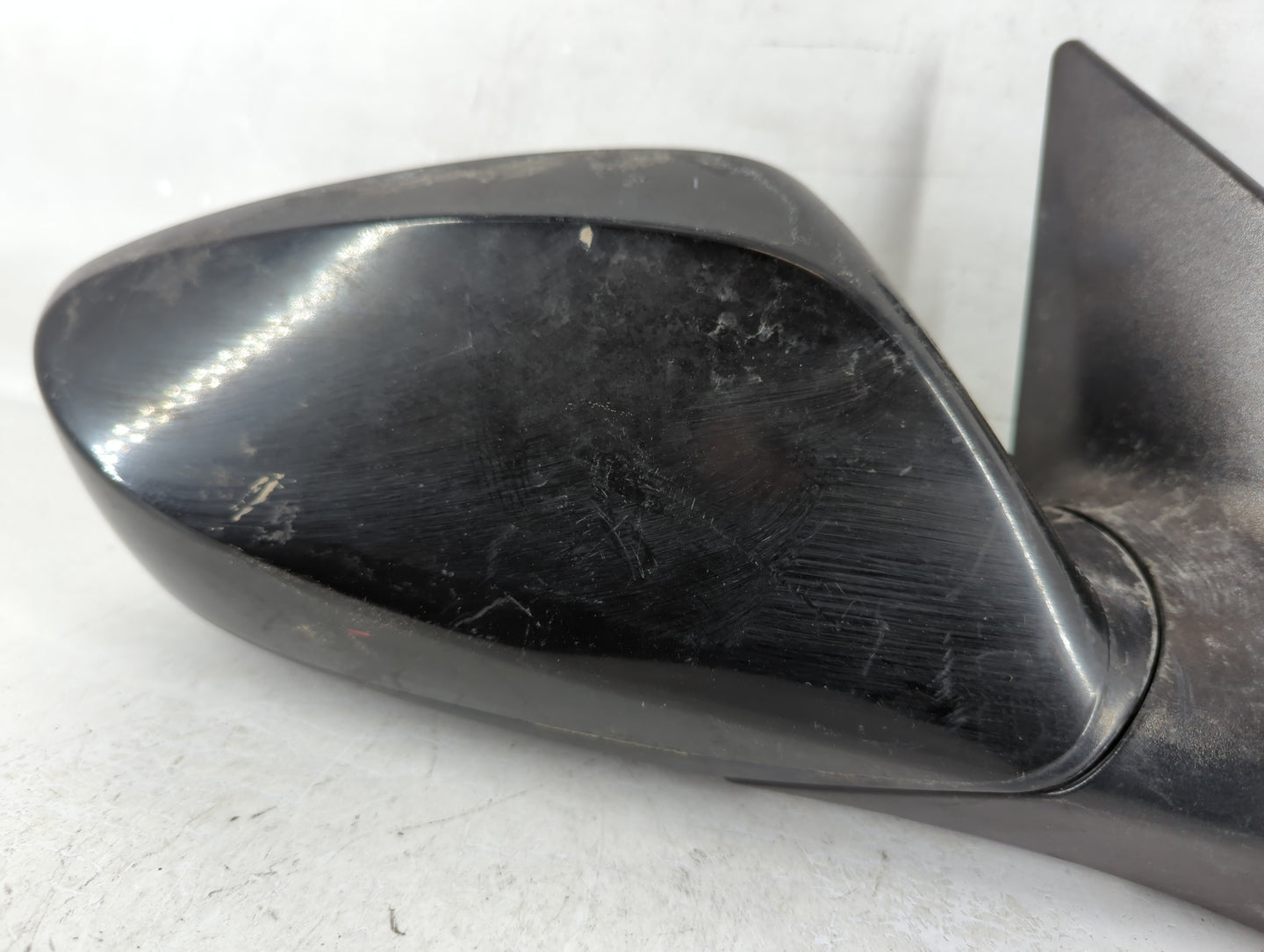 2014-2016 Hyundai Elantra Passenger Side View Mirror - Right Door Mirror OEM Used - Oemusedautoparts1.com