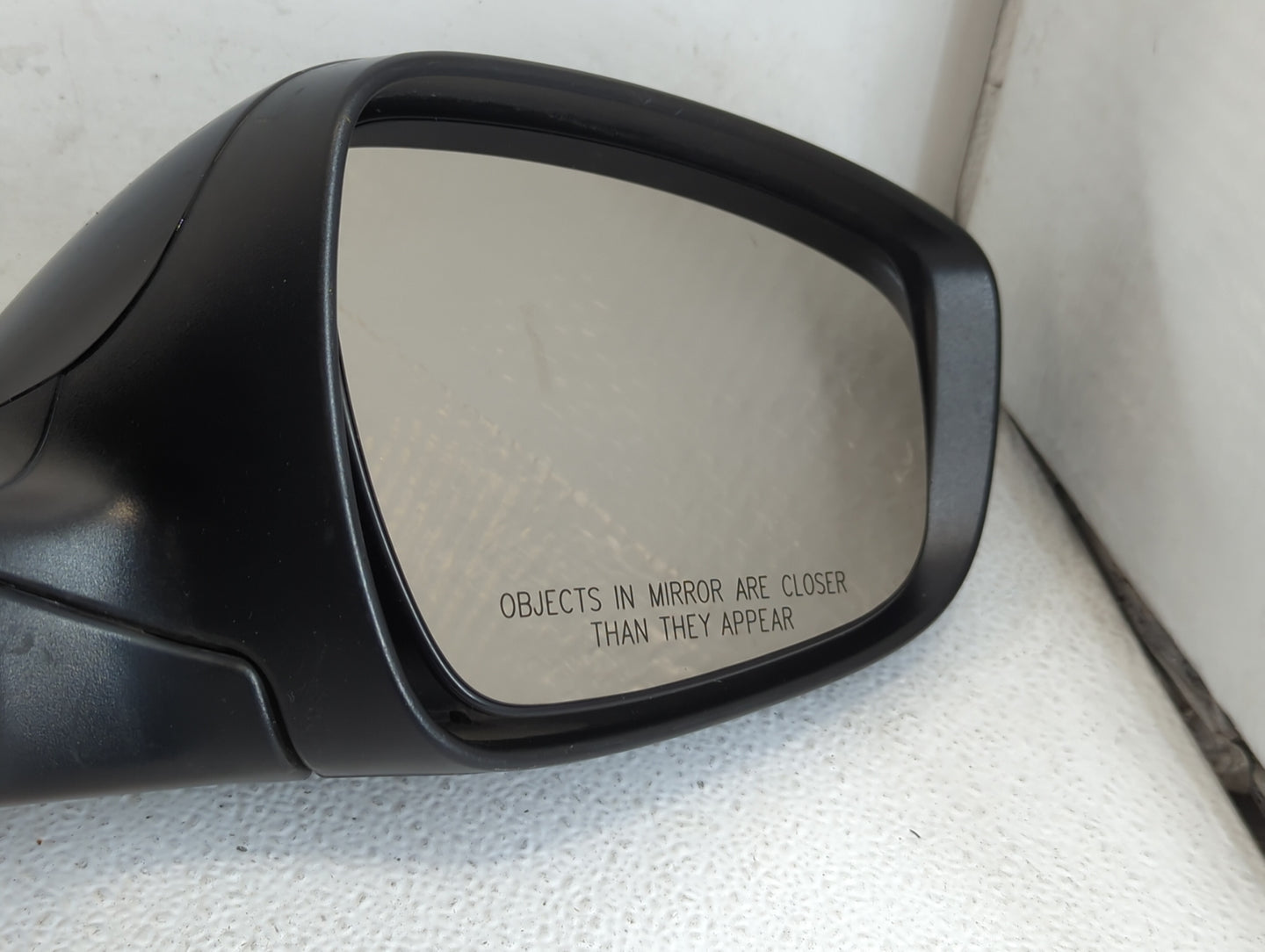 2014-2016 Hyundai Elantra Passenger Side View Mirror - Right Door Mirror OEM Used - Oemusedautoparts1.com