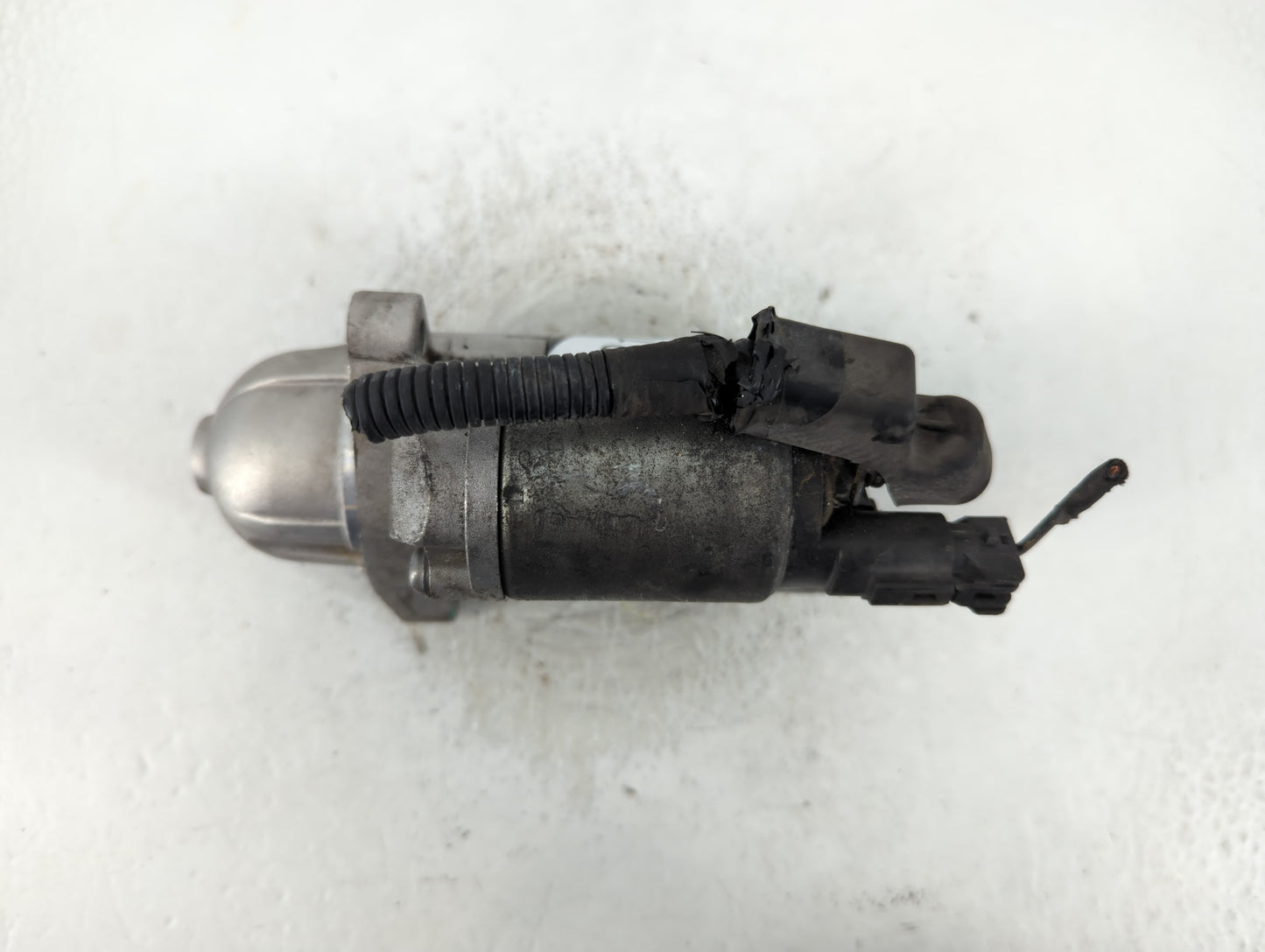 2013-2014 Hyundai Elantra Car Starter Motor Solenoid OEM P/N:36100-2E120 Fits Fits 2012 2013 2014 2015 2016 OEM Used Auto Pa