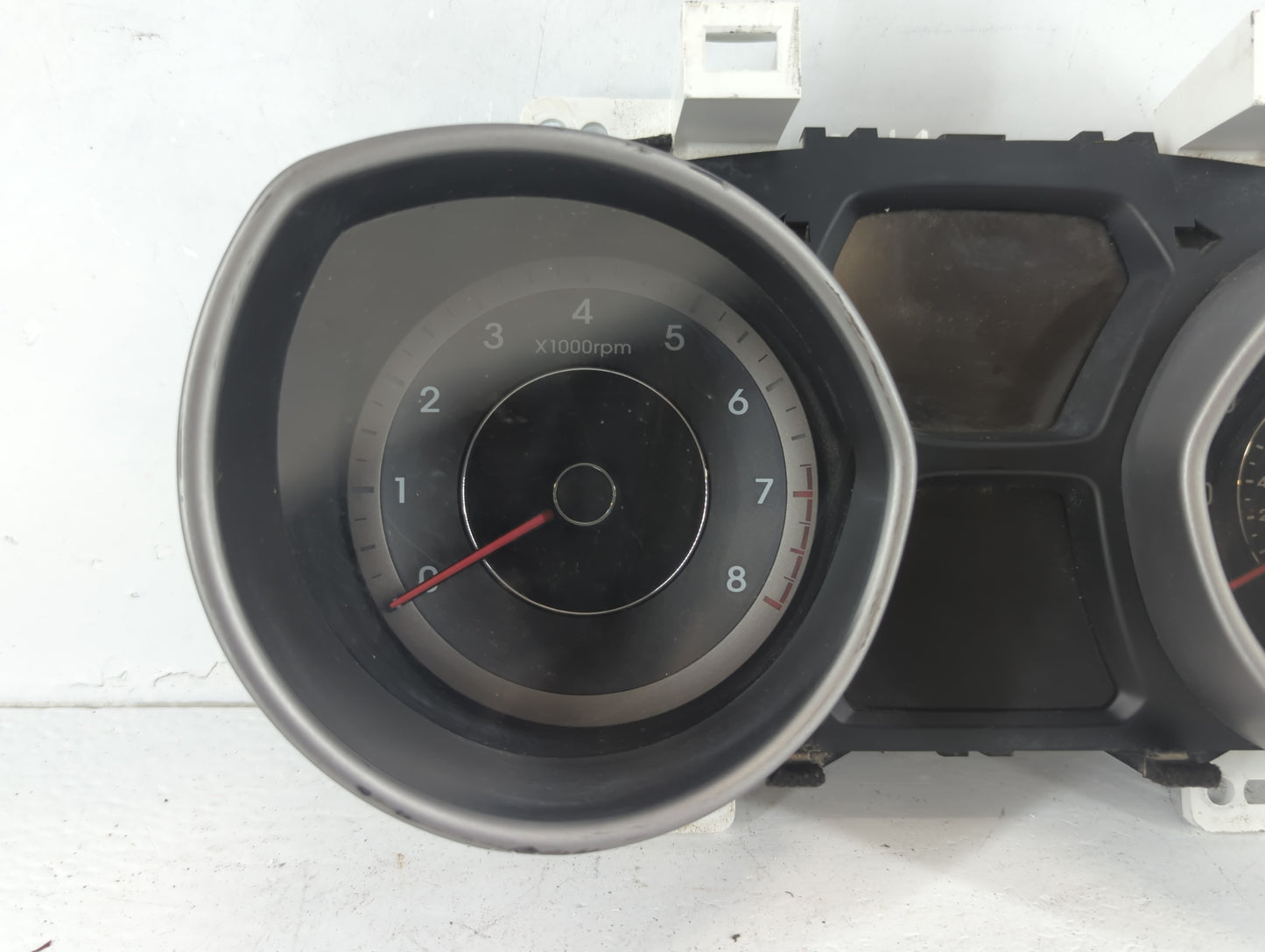 2014-2016 Hyundai Elantra Instrument Cluster Speedometer Gauges Fits Fits 2014 2015 2016 OEM Used Auto Parts - Oemusedautopa