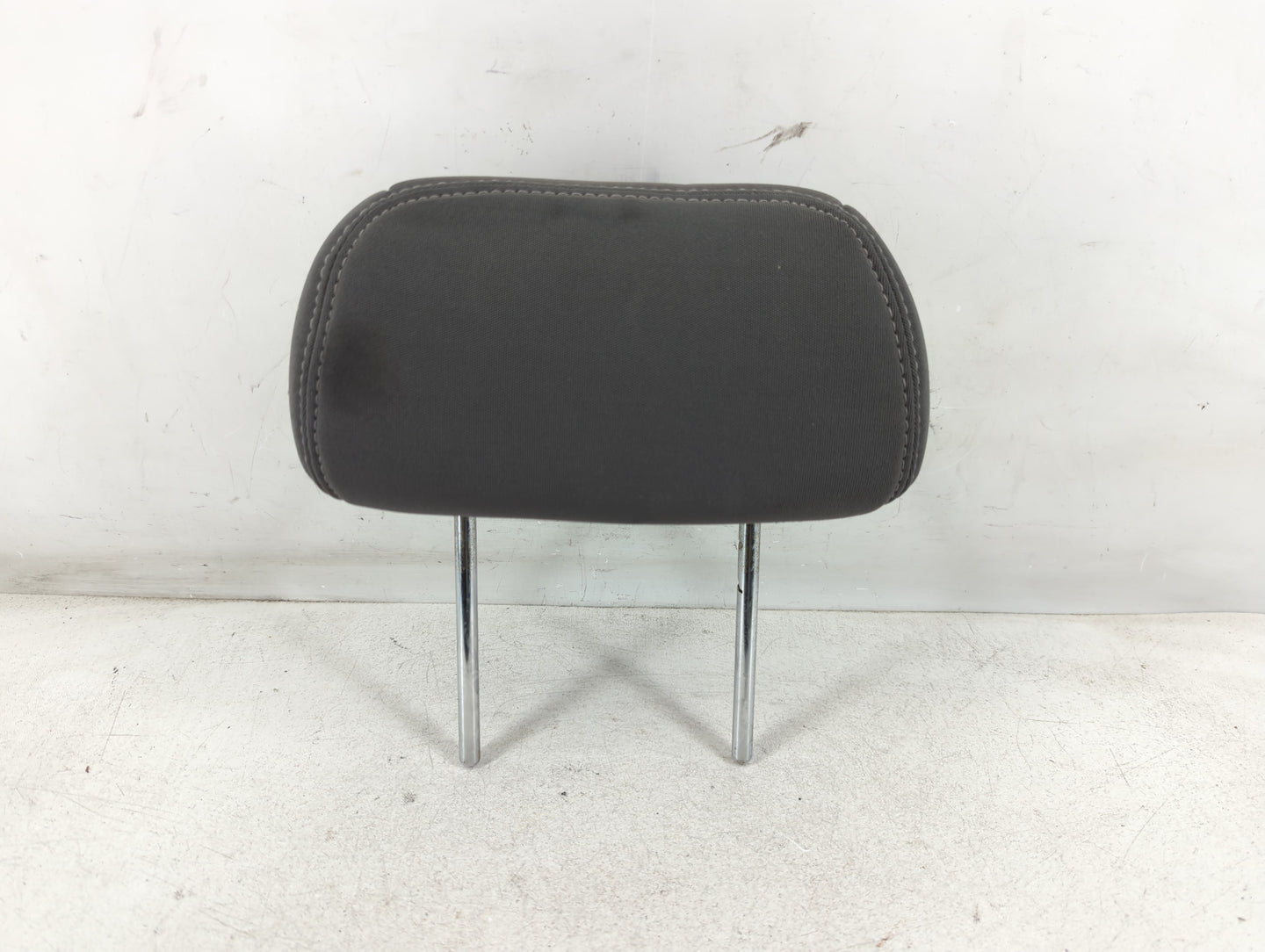2014 Hyundai Elantra Headrest Head Rest Rear Seat Fits OEM Used Auto Parts - Oemusedautoparts1.com