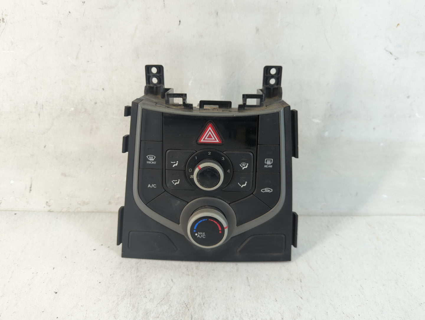 2014-2016 Hyundai Elantra Climate Control Module Temperature AC/Heater Replacement Fits Fits 2014 2015 2016 OEM Used Auto Pa