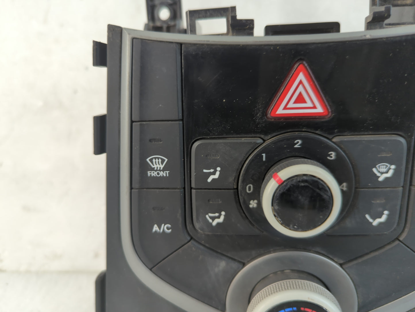 2014-2016 Hyundai Elantra Climate Control Module Temperature AC/Heater Replacement Fits Fits 2014 2015 2016 OEM Used Auto Pa