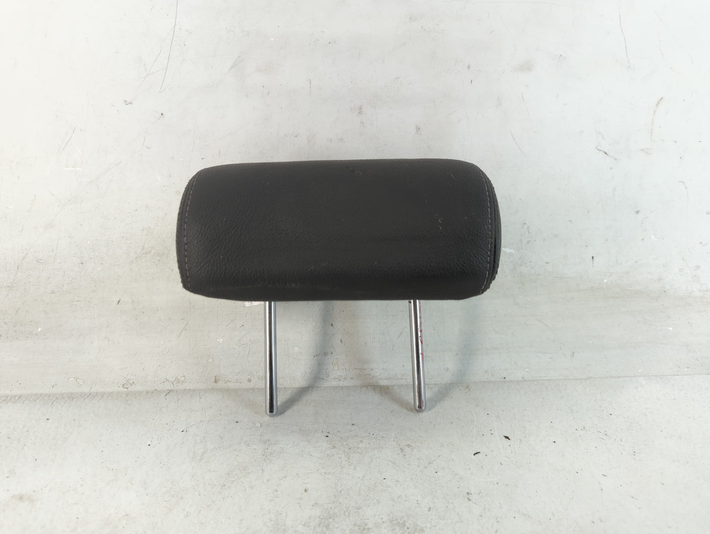 2013-2015 Hyundai Elantra Headrest Head Rest Front Driver Passenger Seat Fits Fits 2013 2014 2015 OEM Used Auto Parts - Oemu