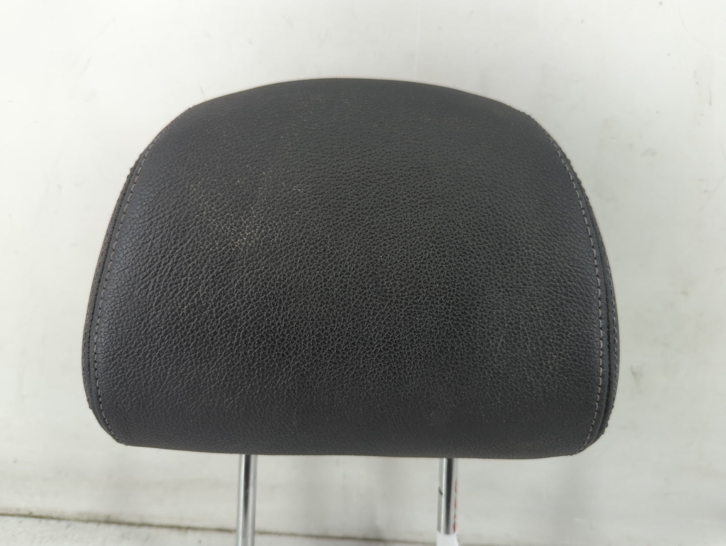 2013-2015 Hyundai Elantra Headrest Head Rest Front Driver Passenger Seat Fits Fits 2013 2014 2015 OEM Used Auto Parts - Oemu
