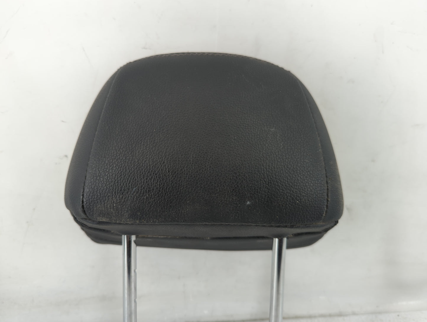 2013-2015 Hyundai Elantra Headrest Head Rest Front Driver Passenger Seat Fits Fits 2013 2014 2015 OEM Used Auto Parts - Oemu