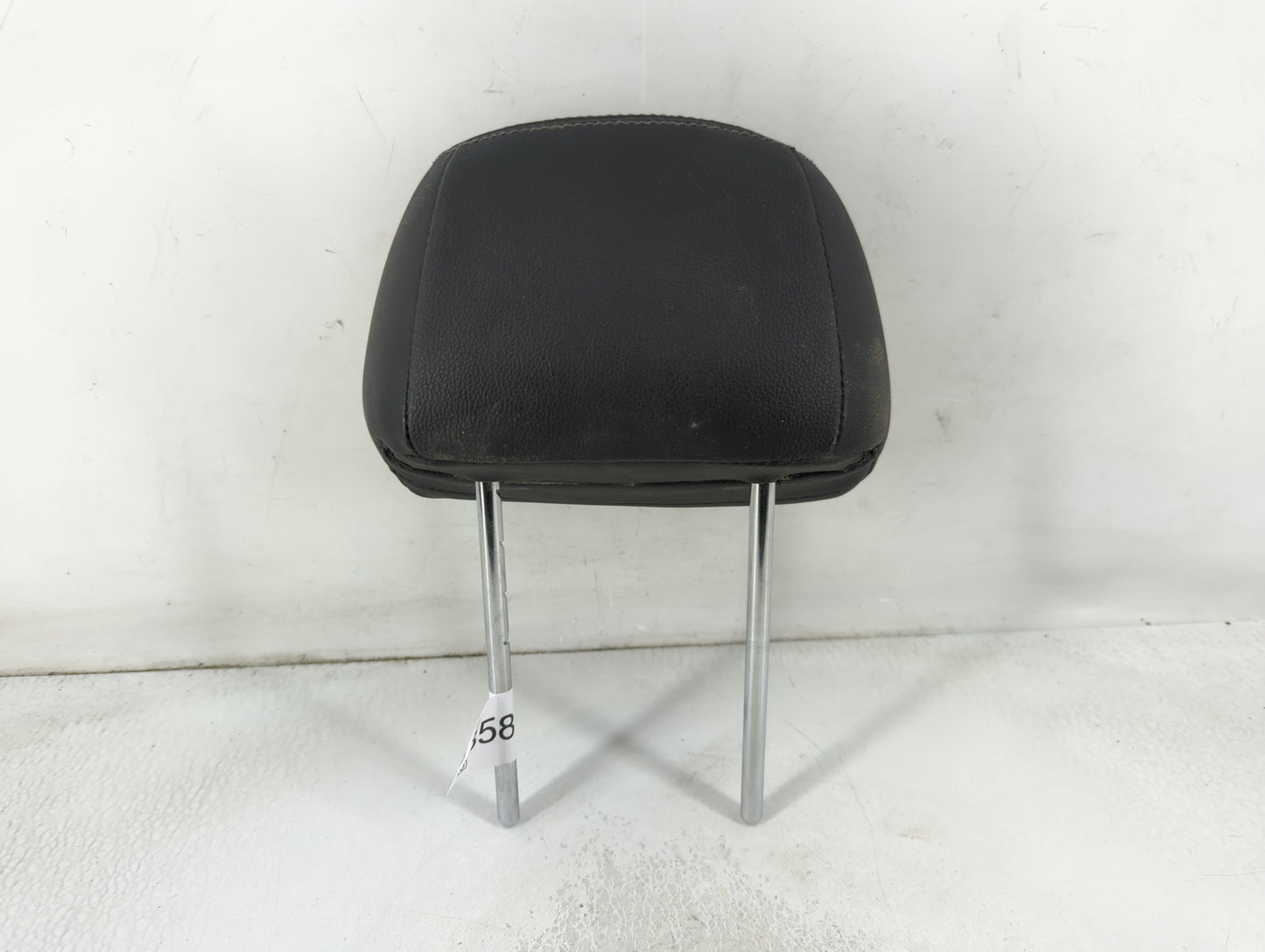 2013-2015 Hyundai Elantra Headrest Head Rest Front Driver Passenger Seat Fits Fits 2013 2014 2015 OEM Used Auto Parts - Oemu