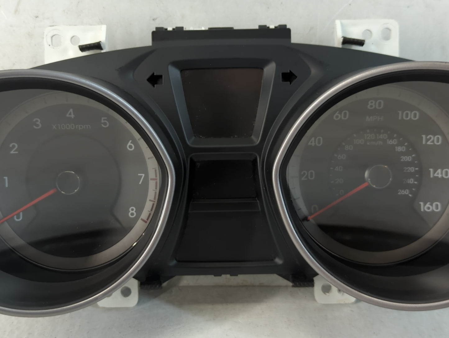2013-2015 Hyundai Elantra Instrument Cluster Speedometer Gauges P/N:94053-A5511 Fits Fits 2013 2014 2015 OEM Used Auto Parts