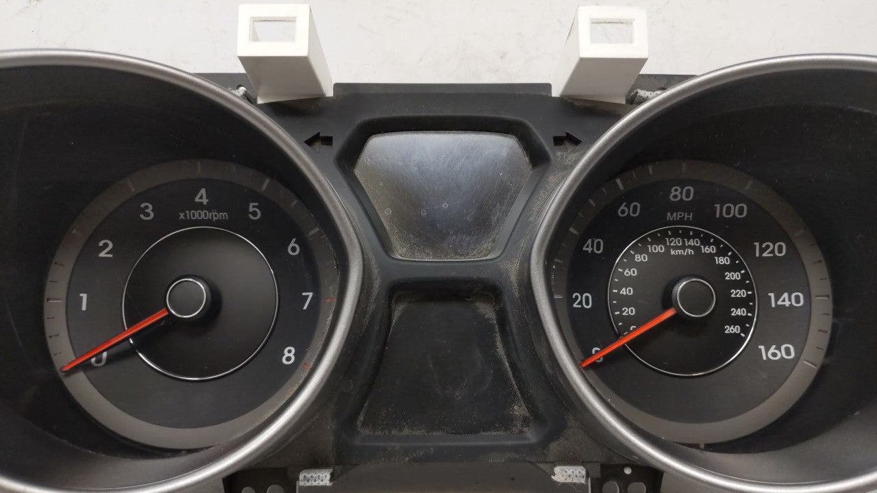 2014-2016 Hyundai Elantra Instrument Cluster Speedometer Gauges P/N:94004-3Y010 Fits Fits 2014 2015 2016 OEM Used Auto Parts