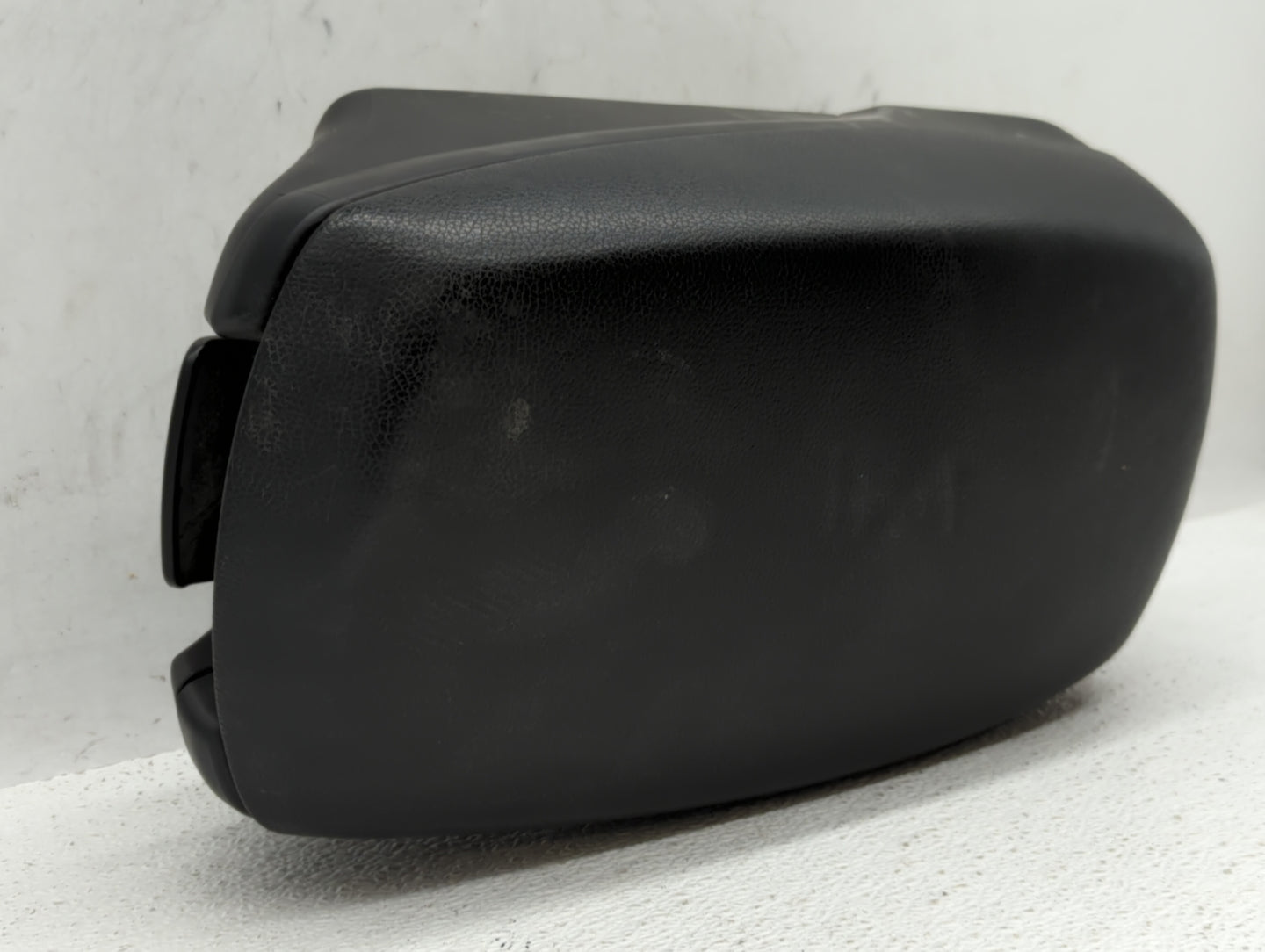 2014 Hyundai Elantra Coupe Center Console Armrest Cover Lid - Oemusedautoparts1.com