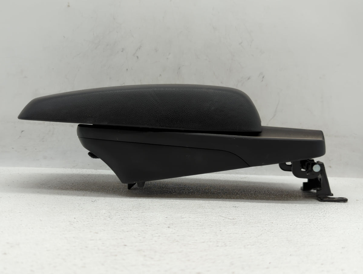 2014 Hyundai Elantra Coupe Center Console Armrest Cover Lid - Oemusedautoparts1.com