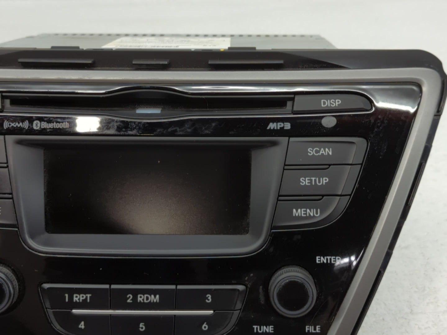 Hyundai Elantra Coupe Am Fm Cd Player Radio Receiver - Oemusedautoparts1.com