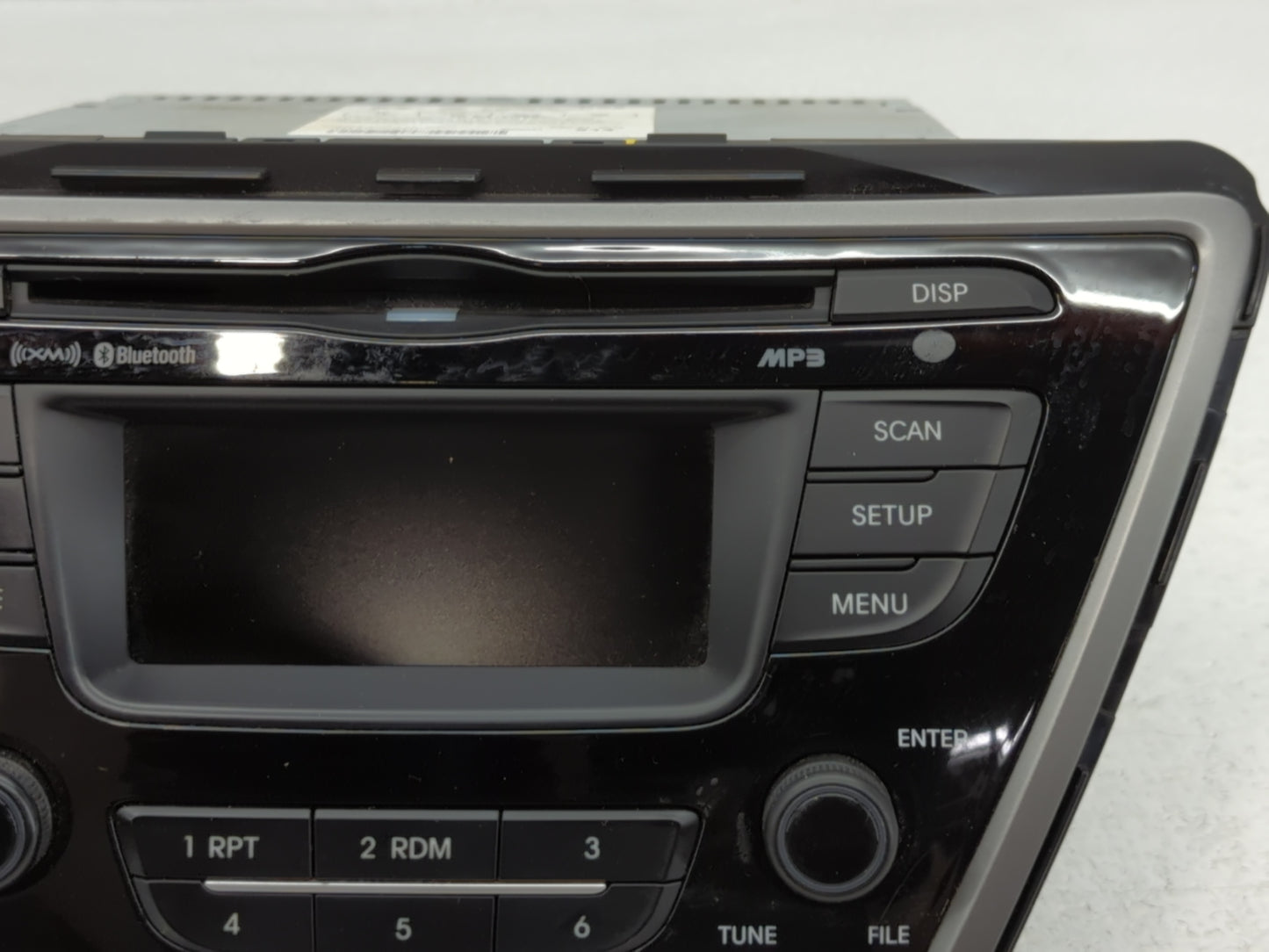 Hyundai Elantra Coupe Am Fm Cd Player Radio Receiver - Oemusedautoparts1.com