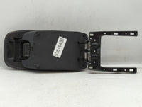 2014 Hyundai Elantra Gt Center Console Armrest Cover Lid 535164 - Oemusedautoparts1.com