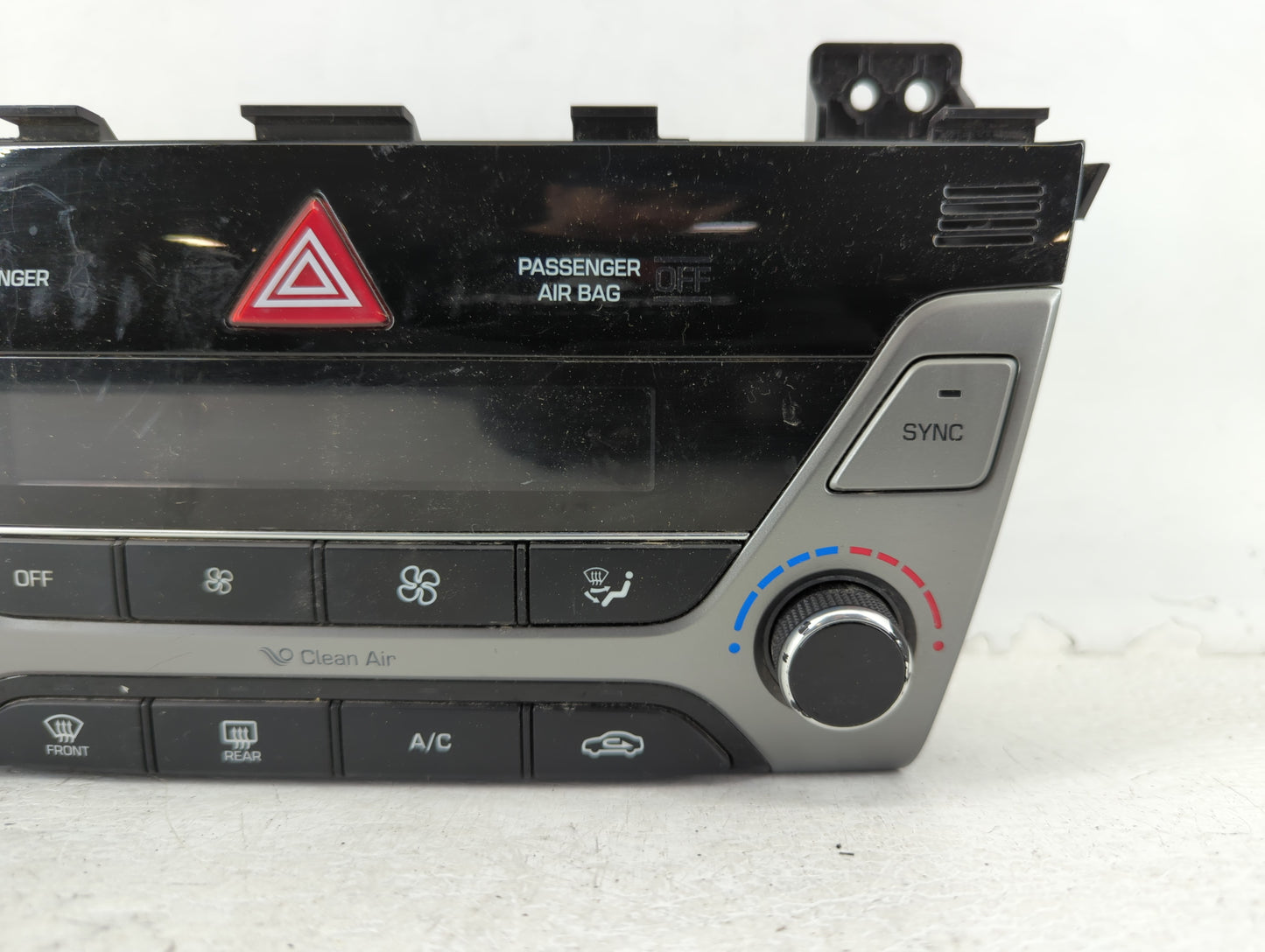 2013-2017 Hyundai Elantra Gt Climate Control Module Temperature AC/Heater Replacement P/N:97250-F2231RET 97250-A5673 Fits OE