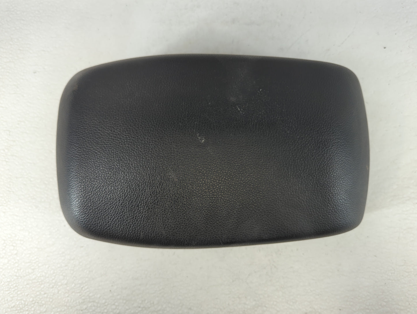 2013 Hyundai Elantra Gt Center Console Armrest Cover Lid Fits OEM Used Auto Parts - Oemusedautoparts1.com