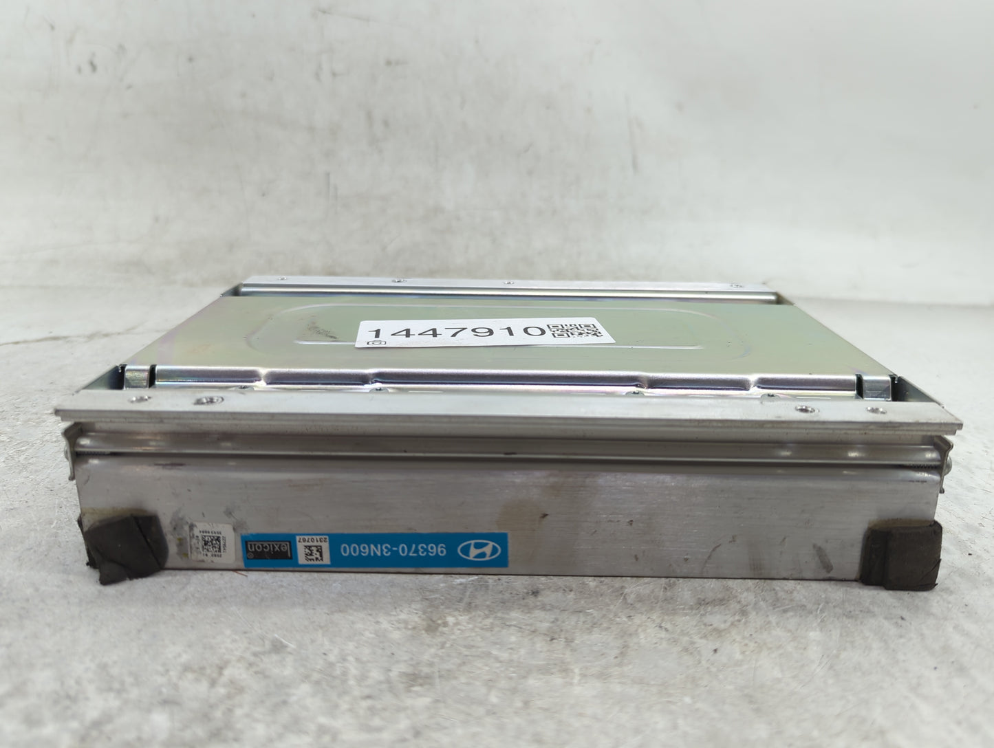 2014-2016 Hyundai Equus Radio Speaker Amplifier 96370-3n600 - Oemusedautoparts1.com