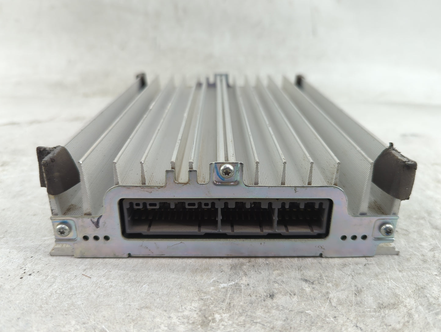 2014-2016 Hyundai Equus Radio Speaker Amplifier 96370-3n600 - Oemusedautoparts1.com