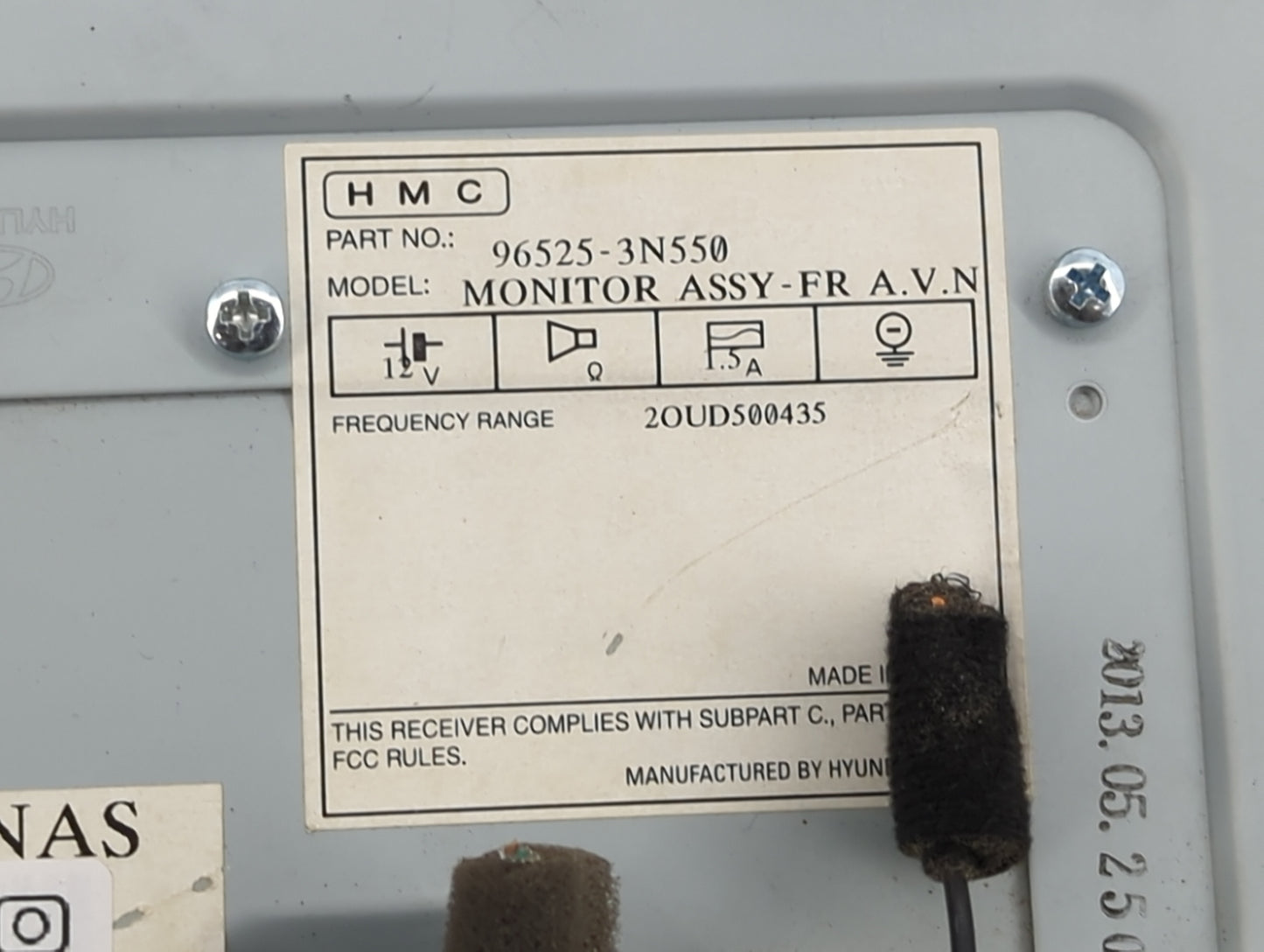 2014-2016 Hyundai Equus Information Display Screen - Oemusedautoparts1.com