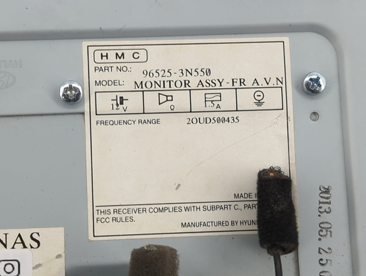 2014-2016 Hyundai Equus Information Radio Display Screen - Oemusedautoparts1.com
