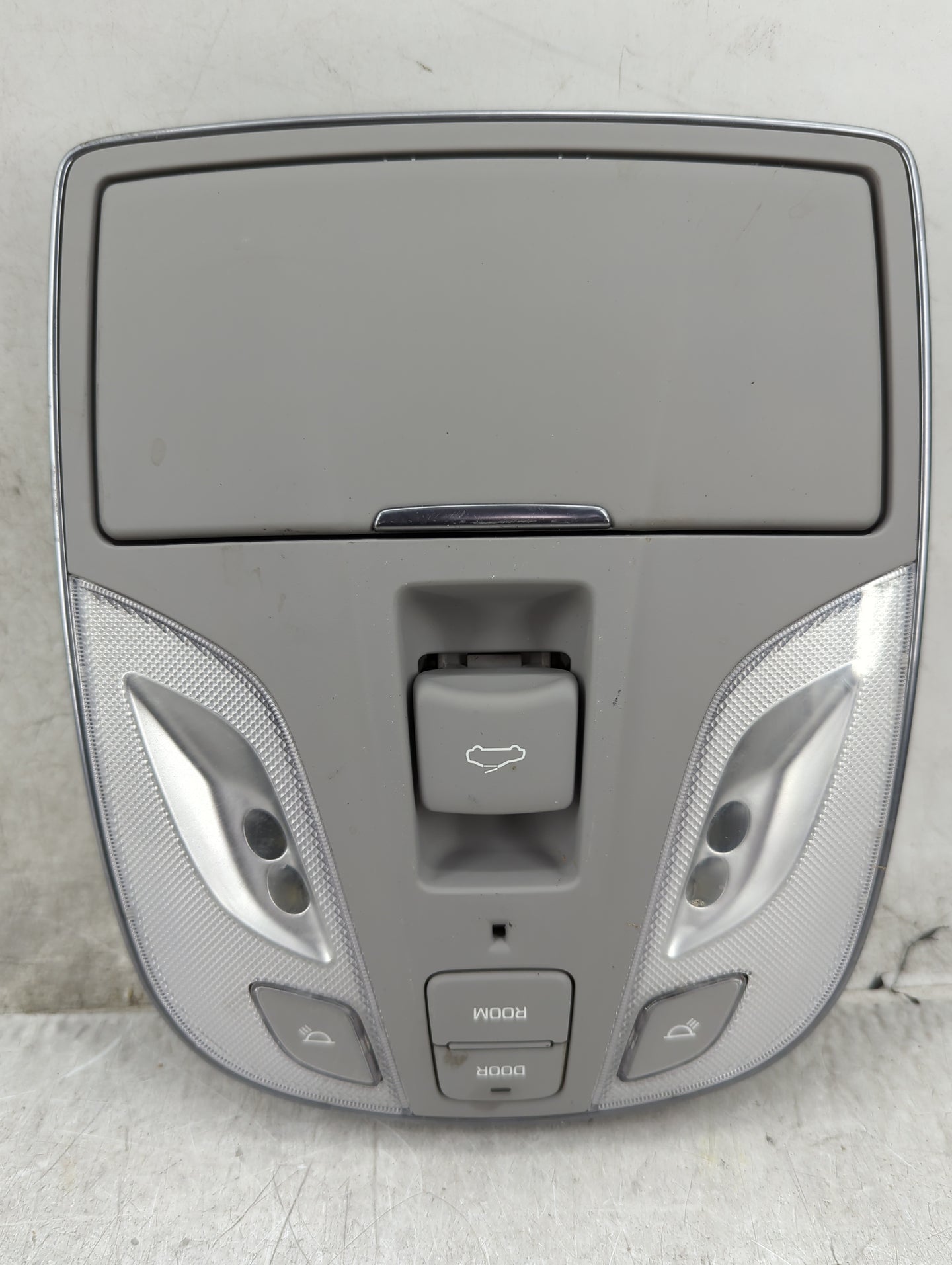 2014 Hyundai Equus Overhead Roof Console - Oemusedautoparts1.com