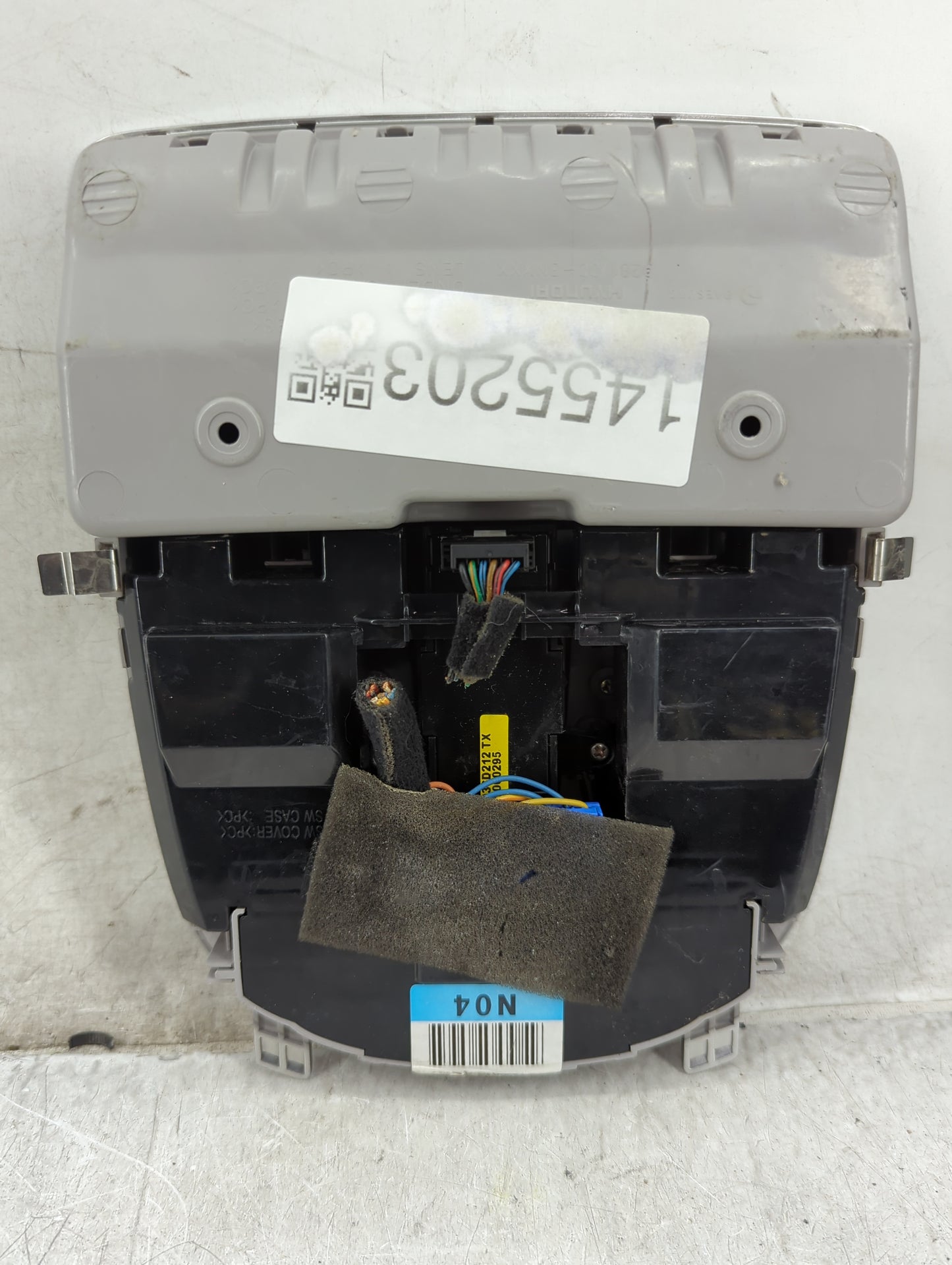 2014 Hyundai Equus Overhead Roof Console - Oemusedautoparts1.com