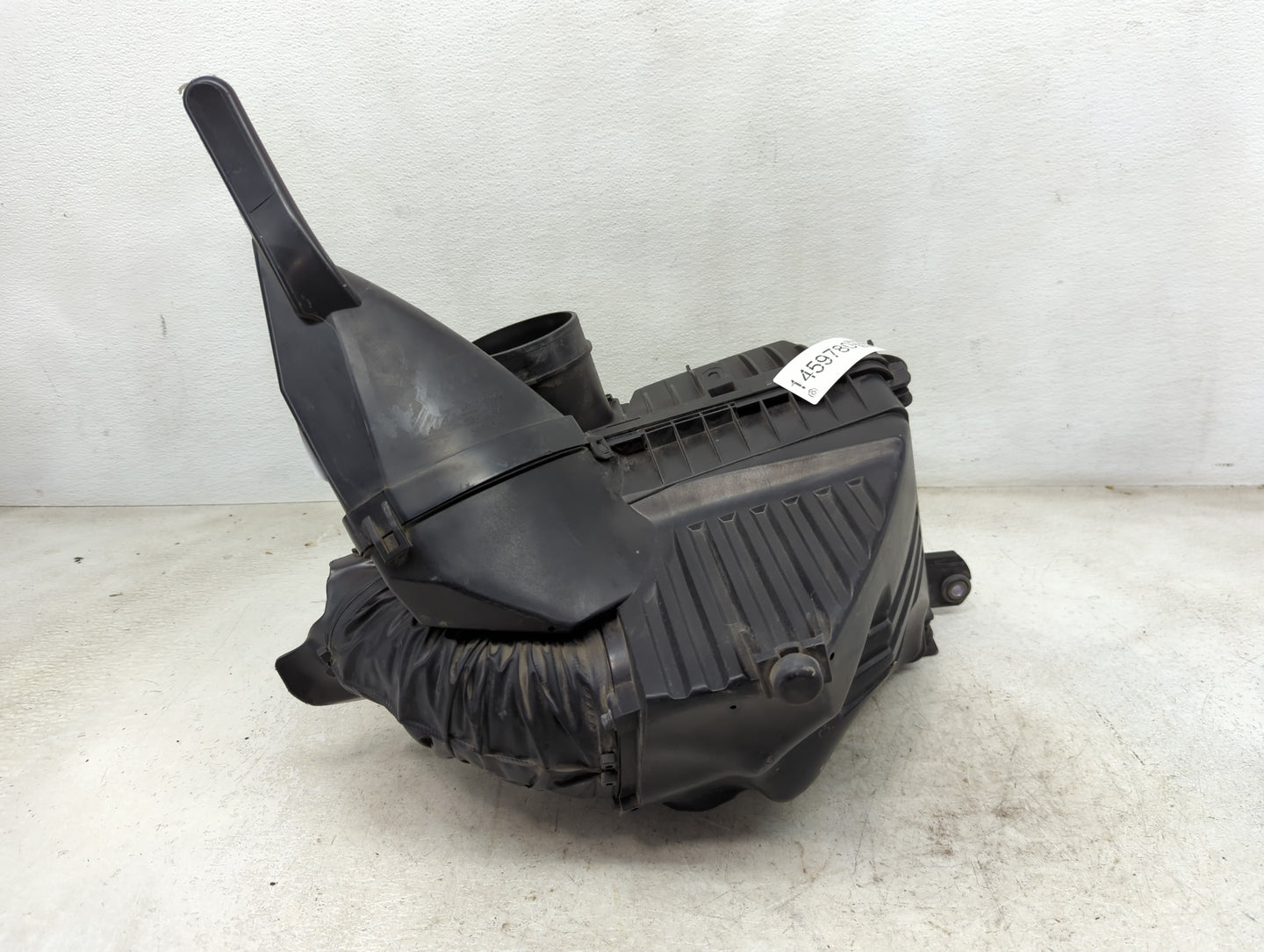 2014 Hyundai Equus Air Cleaner Intake-duct Hose Tube - Oemusedautoparts1.com