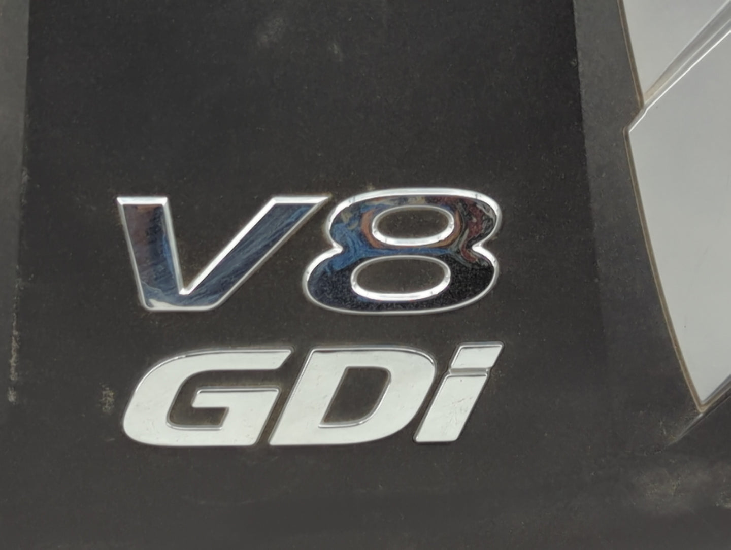 2014 Hyundai Equus Engine Cover Black - Oemusedautoparts1.com
