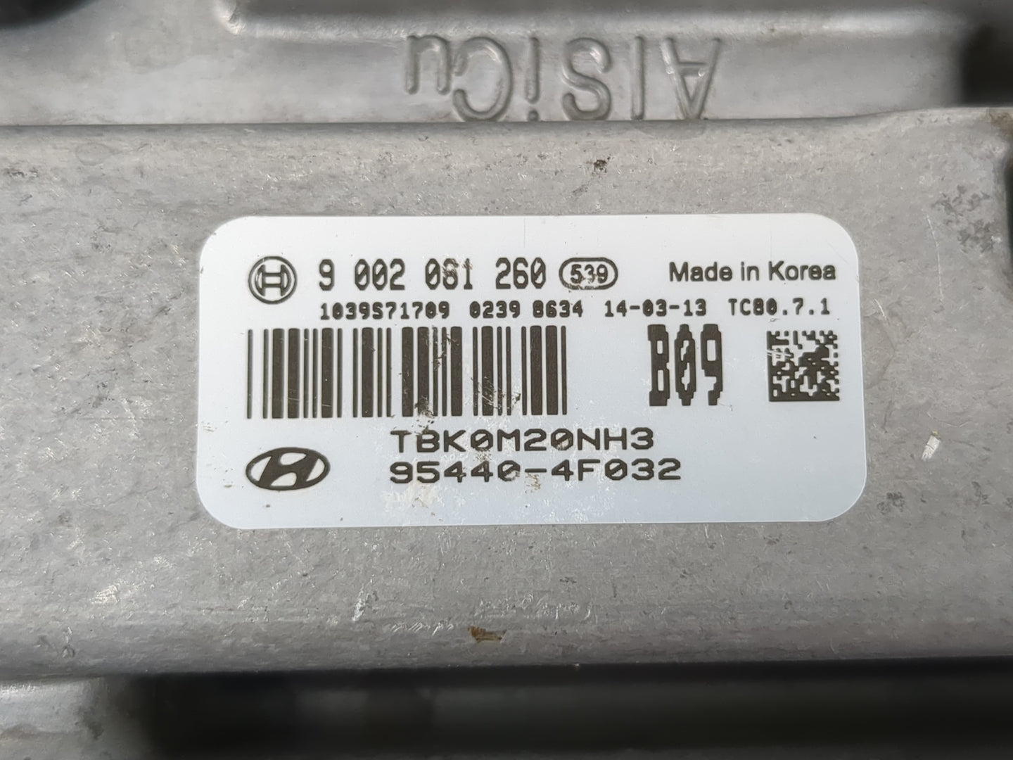 2013-2014 Hyundai Genesis Chassis Control Module Ccm Bcm Body Control - Oemusedautoparts1.com