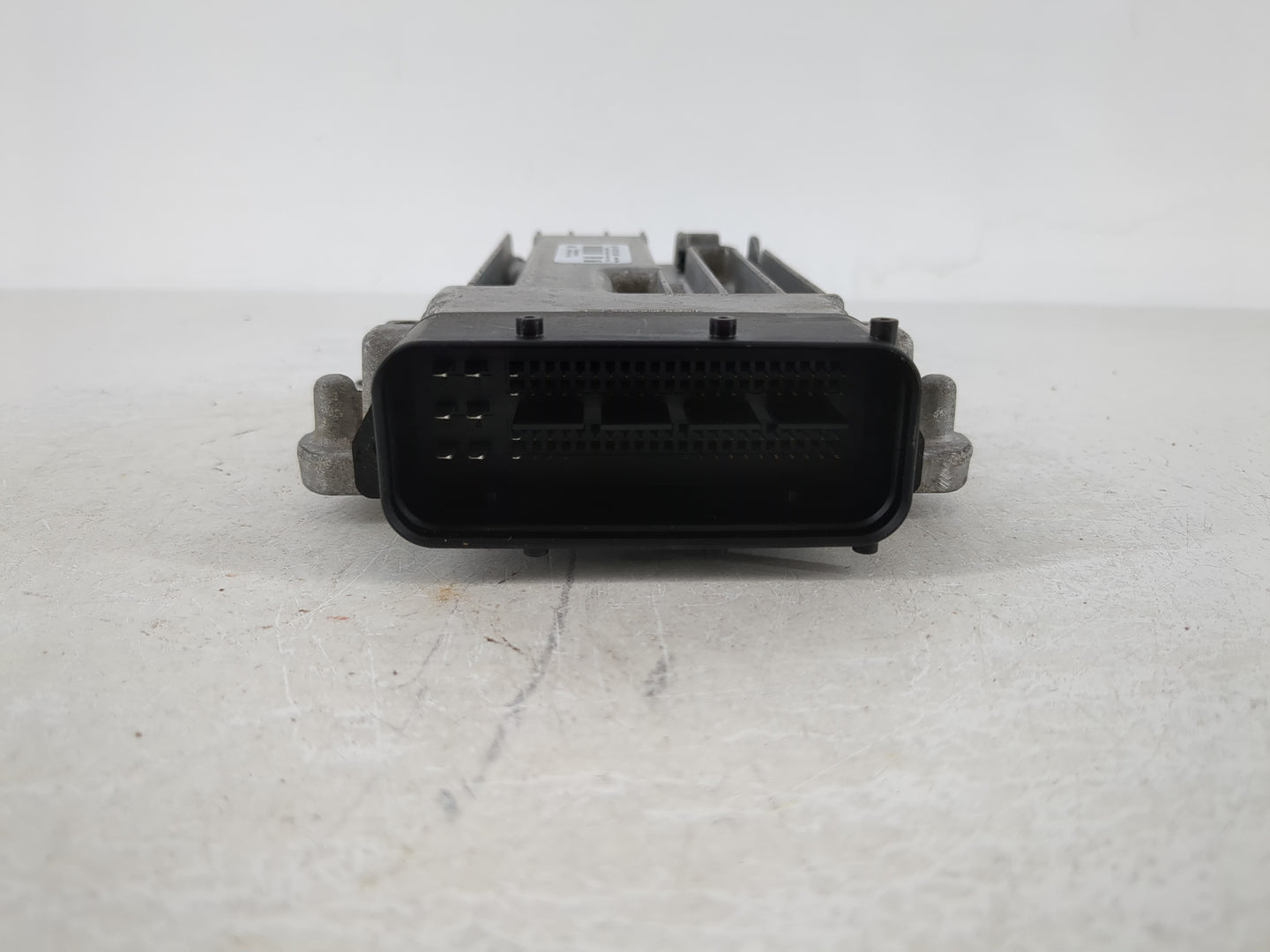 2013-2014 Hyundai Genesis Chassis Control Module Ccm Bcm Body Control - Oemusedautoparts1.com