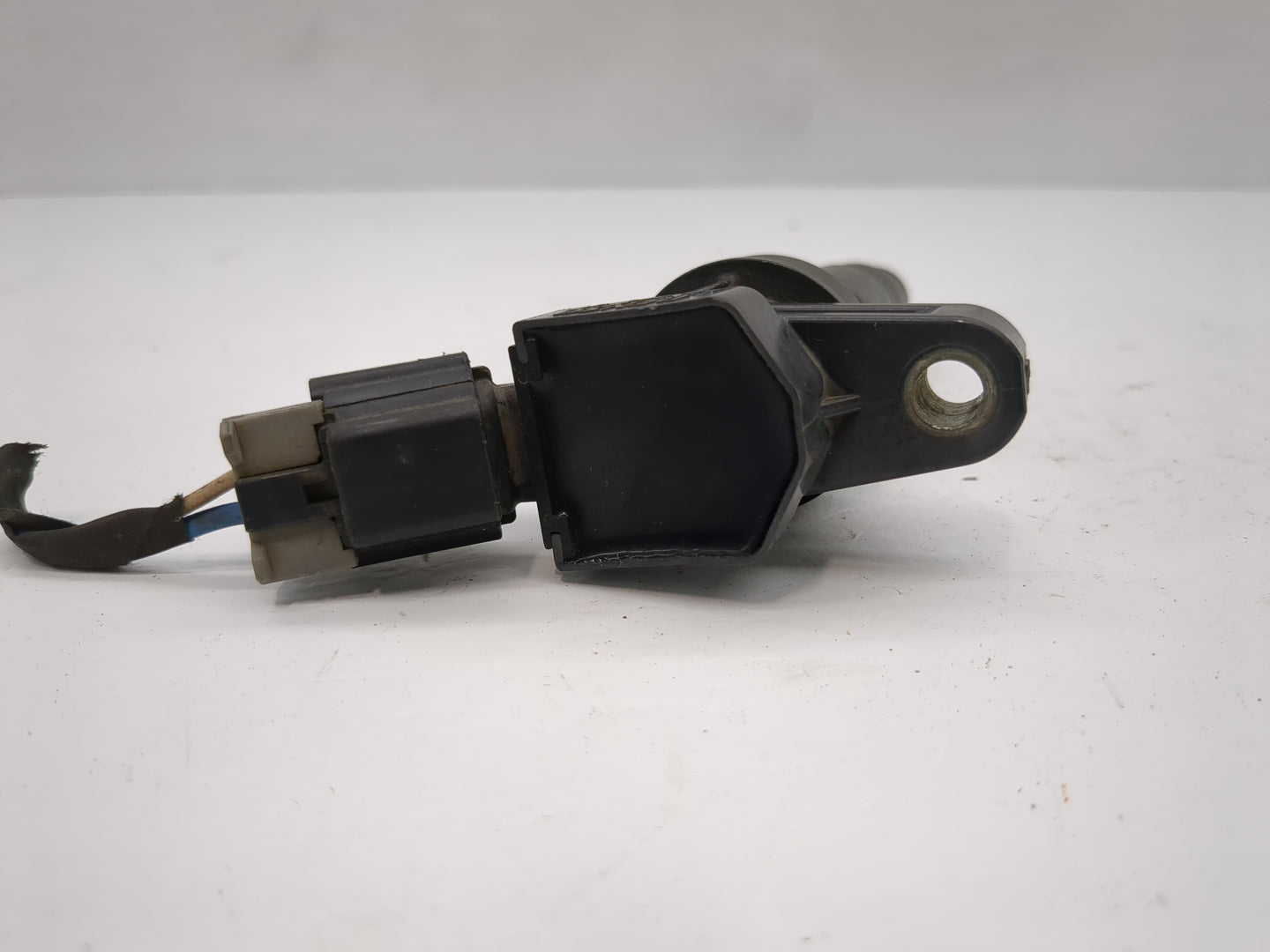 2009-2016 Hyundai Genesis Ignition Coil Igniter Pack - Oemusedautoparts1.com