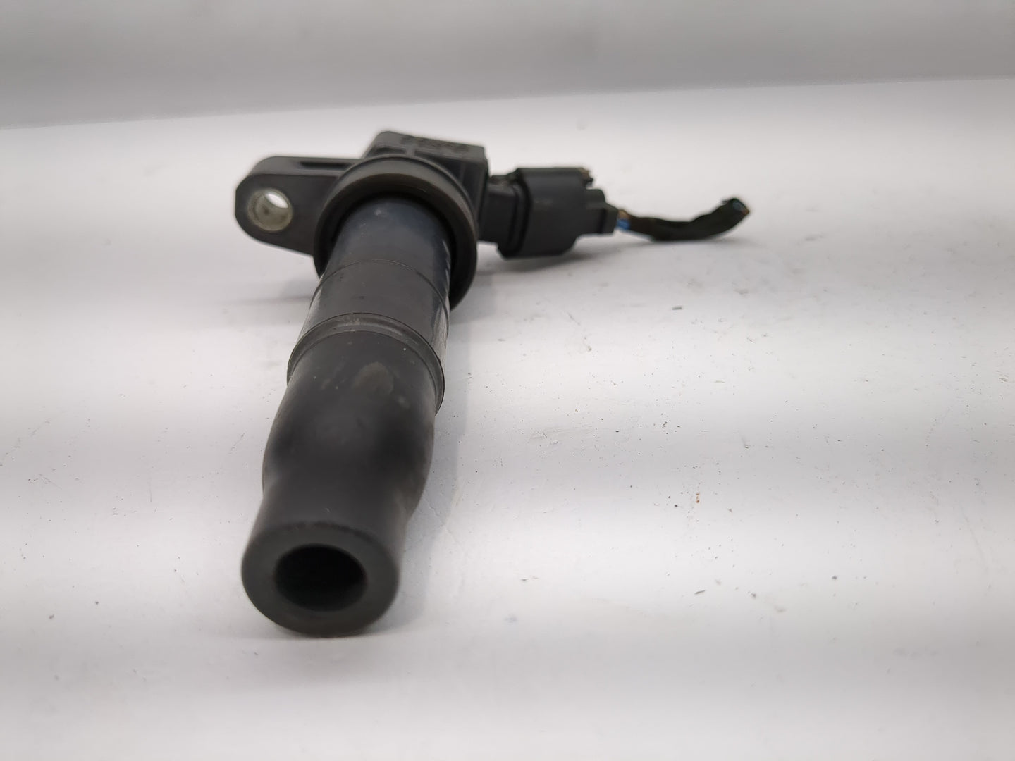 2009-2016 Hyundai Genesis Ignition Coil Igniter Pack - Oemusedautoparts1.com