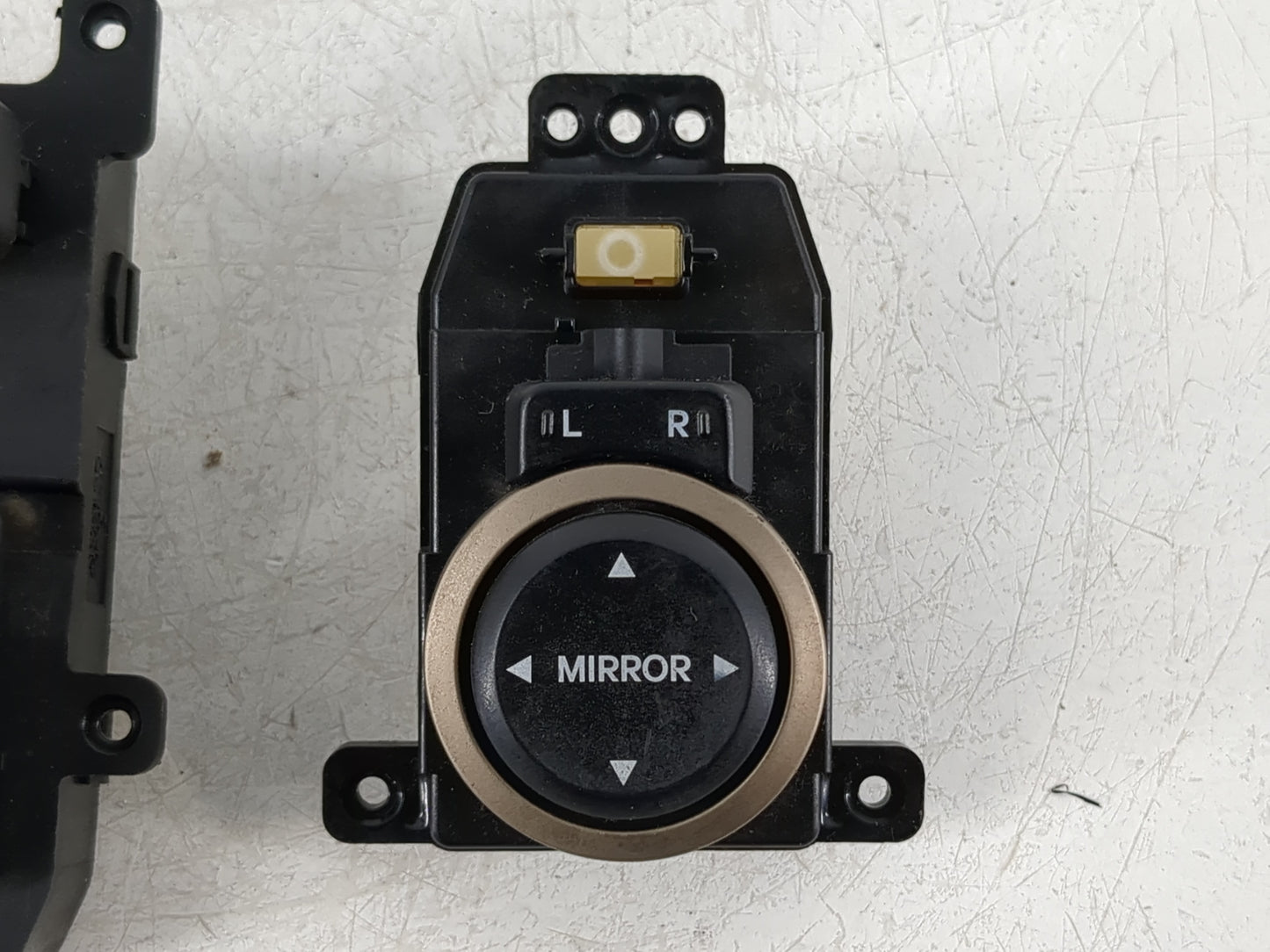 2013-2016 Hyundai Genesis Master Power Window Switch Replacement Driver Side Left P/N:202008378 Fits Fits 2013 2014 2015 201
