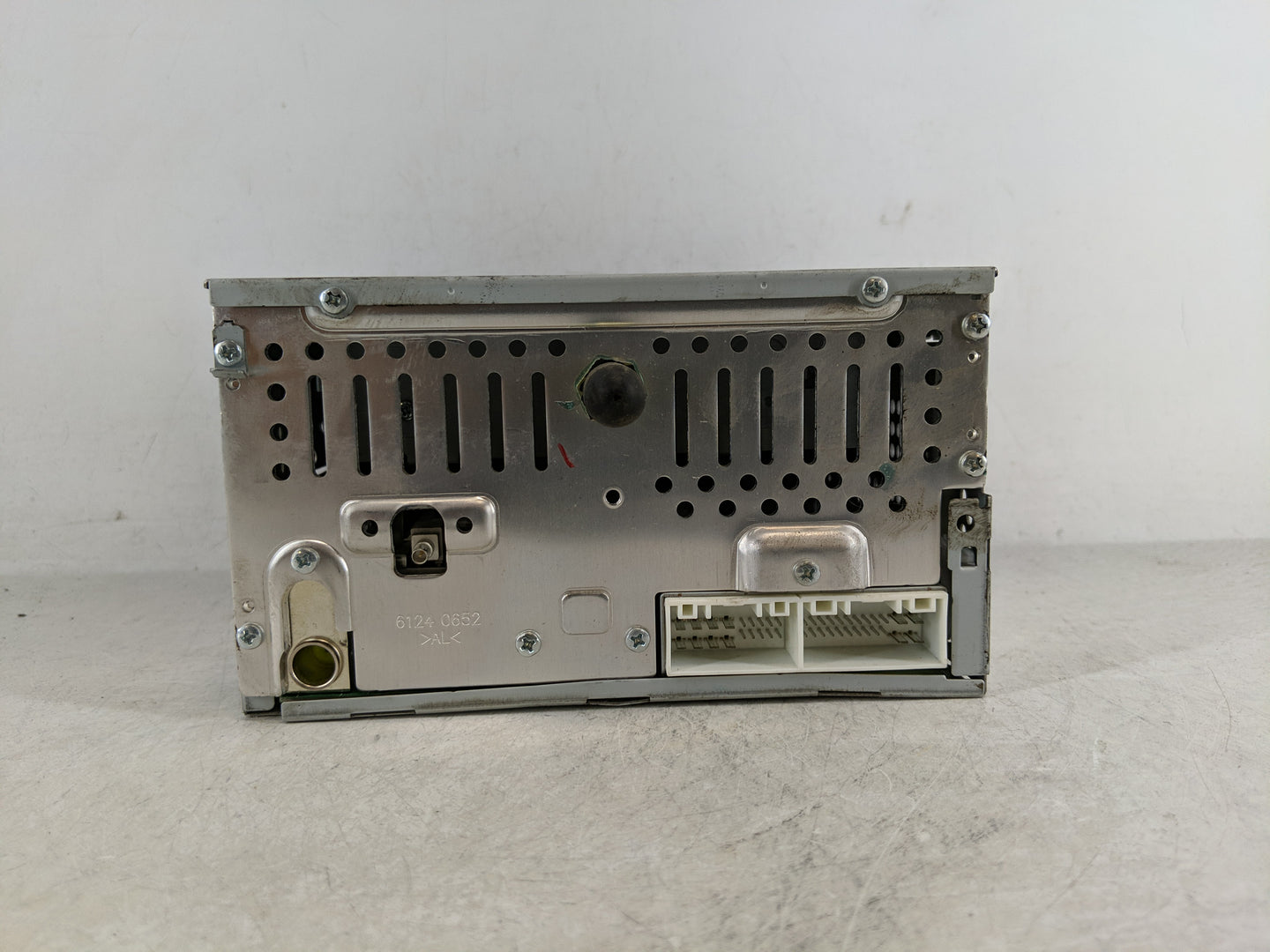 2014-2015 Hyundai Genesis Radio AM FM Cd Player Receiver Replacement P/N:96180-2M118YHG Fits Fits 2014 2015 OEM Used Auto Pa