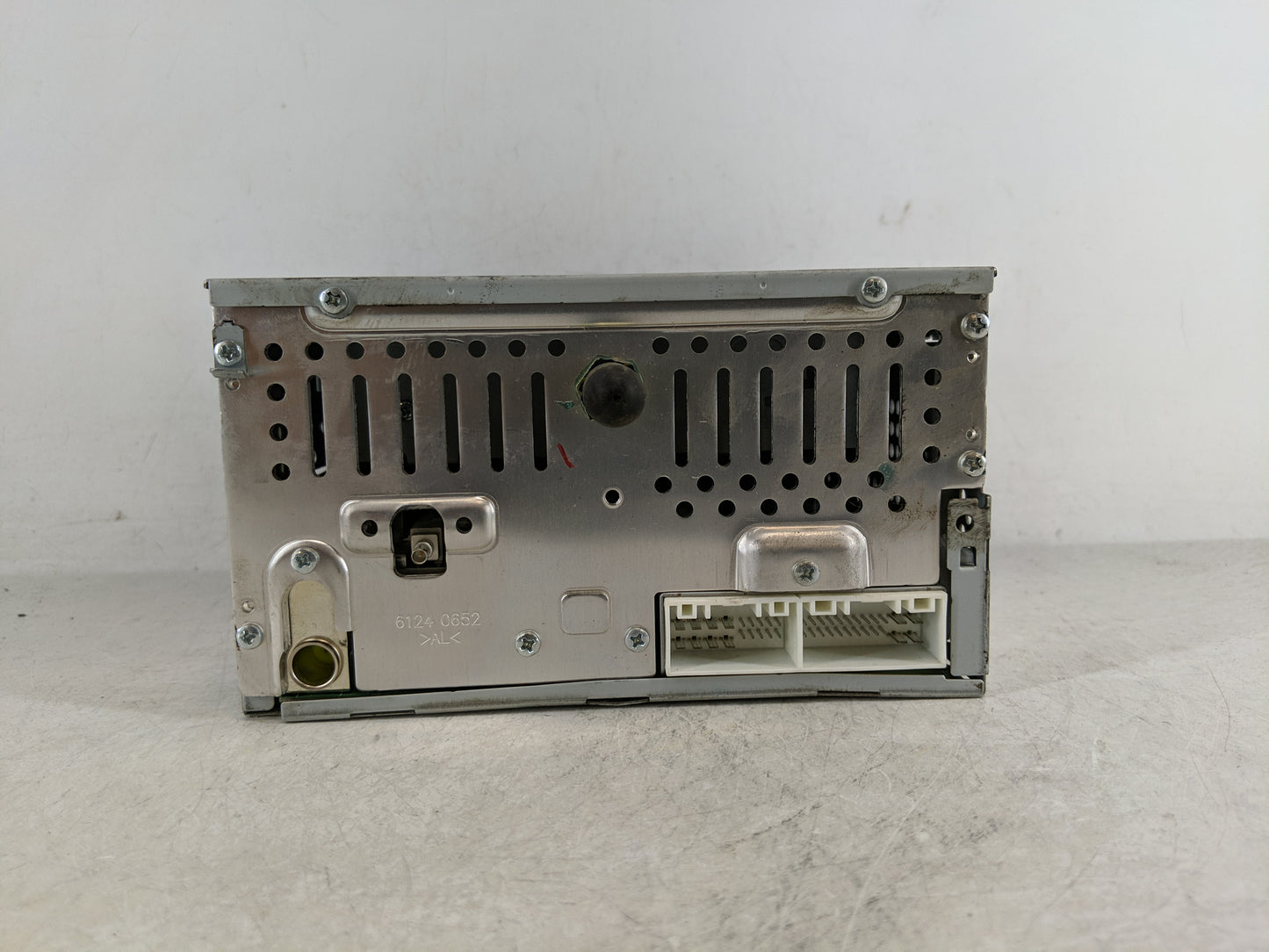 2014-2015 Hyundai Genesis Radio AM FM Cd Player Receiver Replacement P/N:96180-2M118YHG Fits Fits 2014 2015 OEM Used Auto Pa